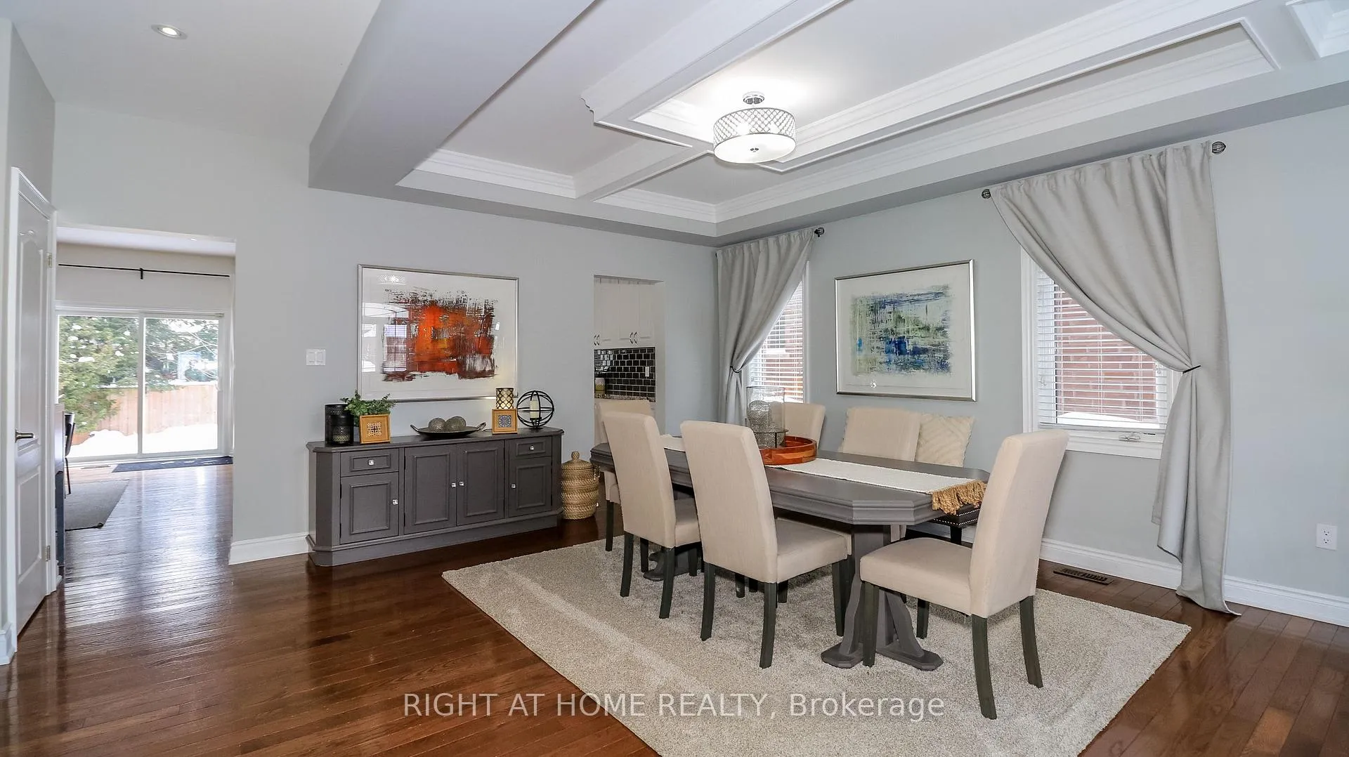 Photo 9 of 769 Freemont Court, Innisfil, Alcona — HOMEH