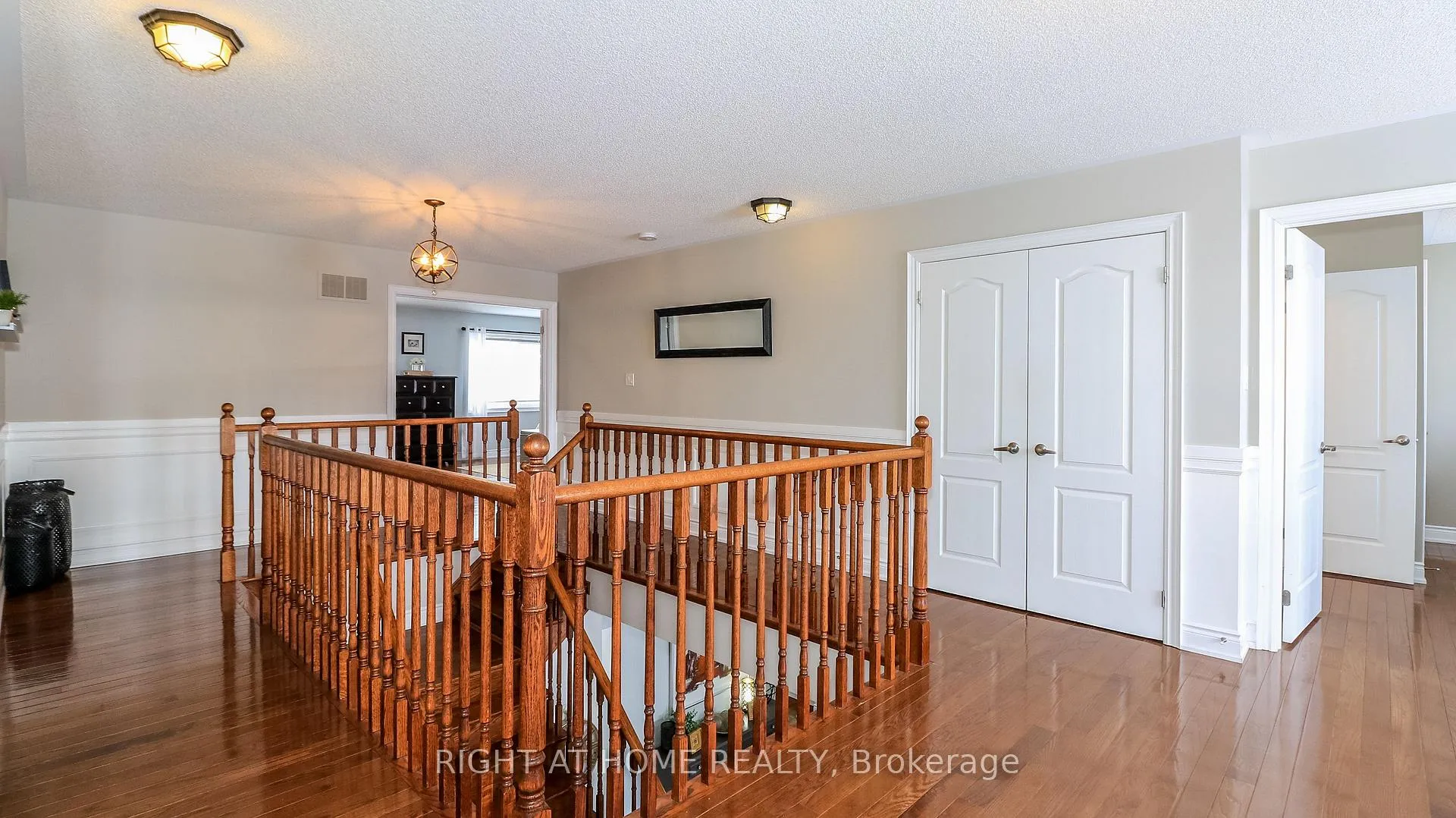 Photo 26 of 769 Freemont Court, Innisfil, Alcona — HOMEH