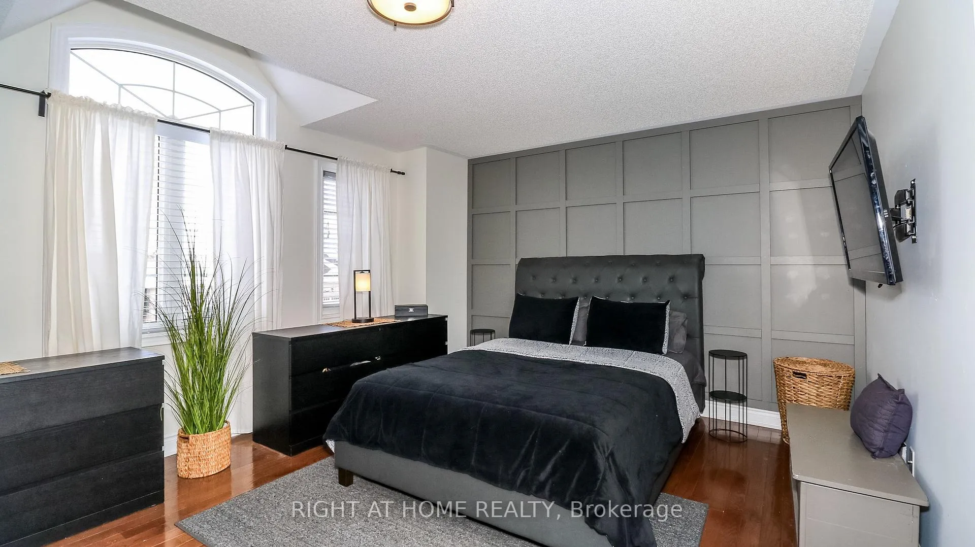 Photo 34 of 769 Freemont Court, Innisfil, Alcona — HOMEH