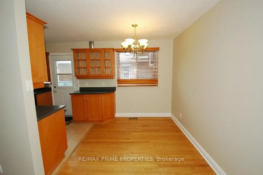 Photo 5 of 1287 Maitland Avenue, Ottawa, Copeland Park — HOMEH