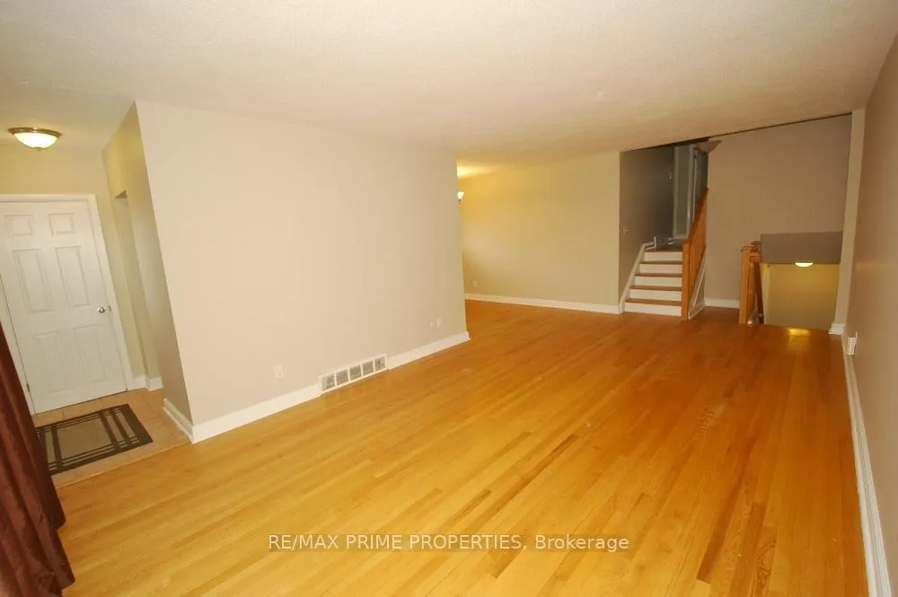 Photo 10 of 1287 Maitland Avenue, Ottawa, Copeland Park — HOMEH