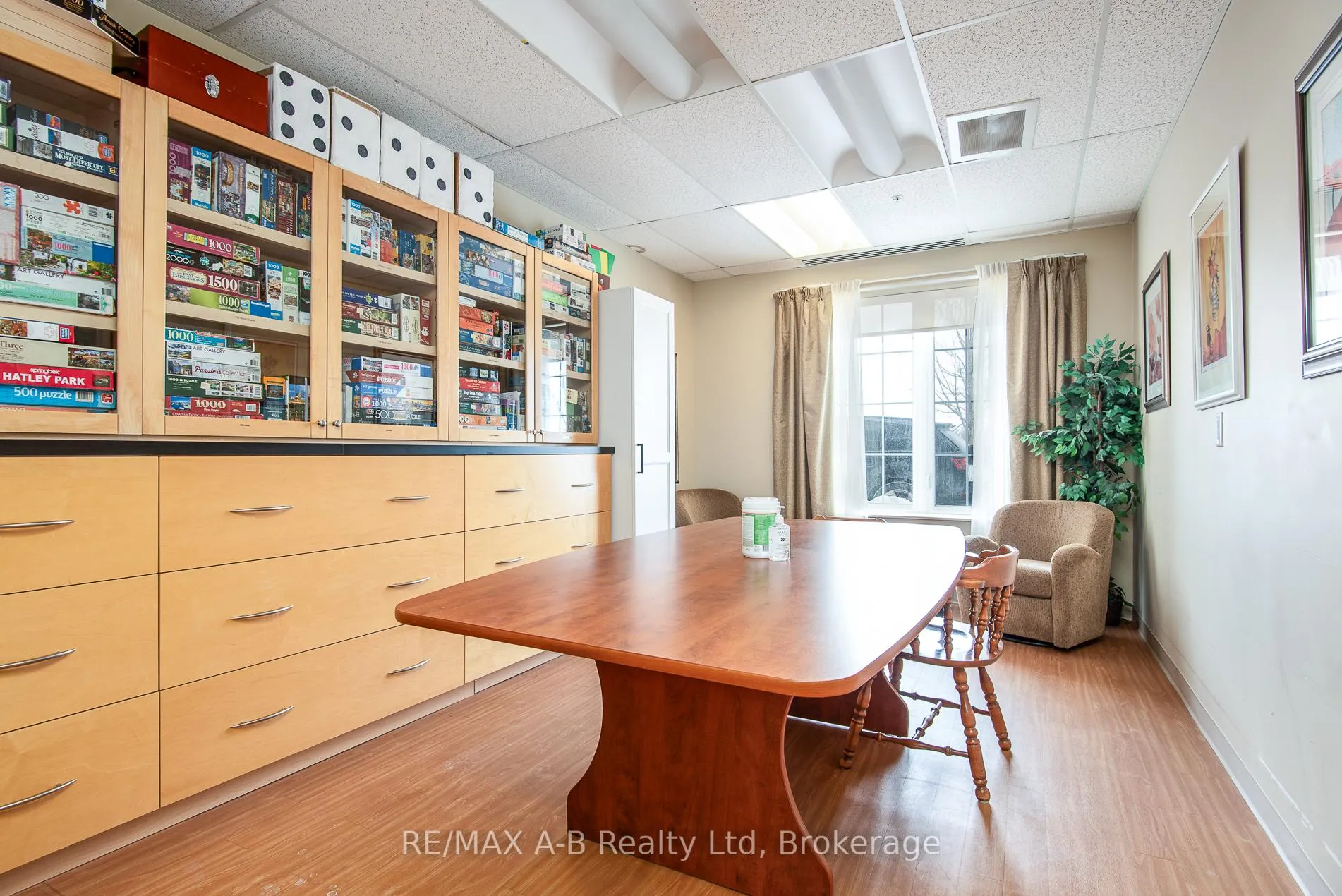 Photo 35 of Unit #432, 200 Mccarthy Road, Stratford — HOMEH