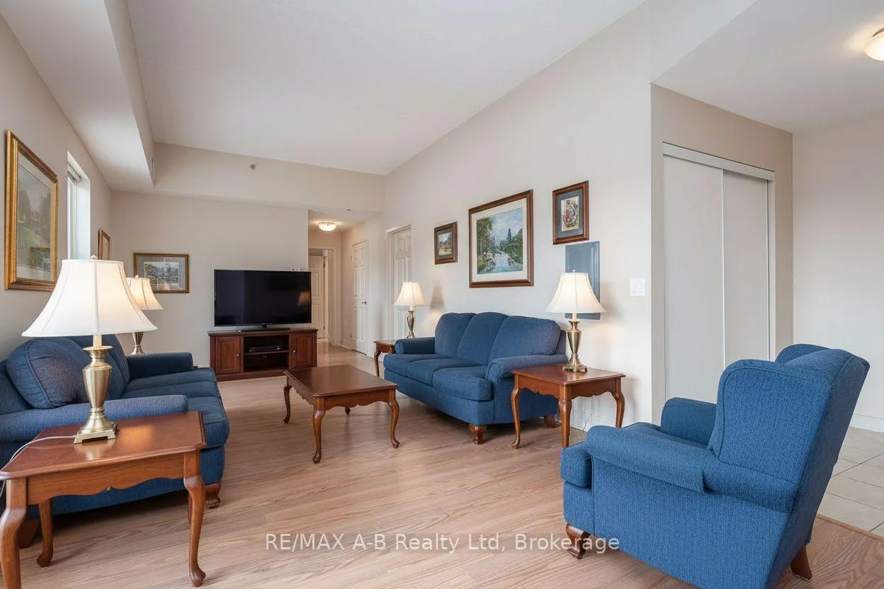 Photo 49 of Unit #432, 200 Mccarthy Road, Stratford — HOMEH
