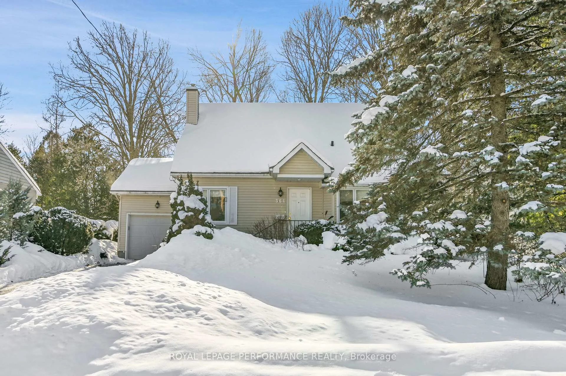 Photo 1 of 364 Cunningham Avenue, Ottawa, Alta Vista/Faircrest Heights — HOMEH
