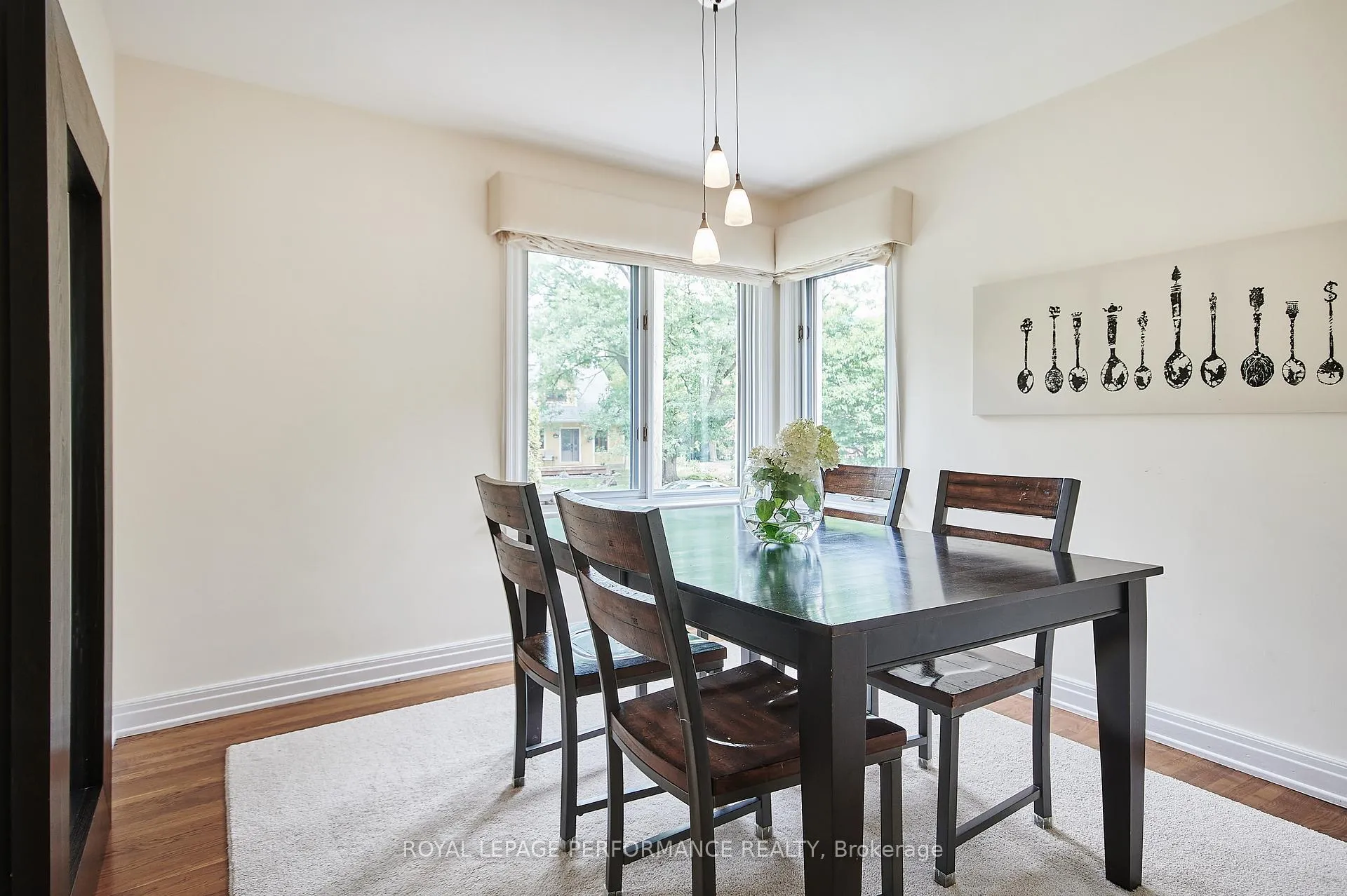 Photo 7 of 364 Cunningham Avenue, Ottawa, Alta Vista/Faircrest Heights — HOMEH