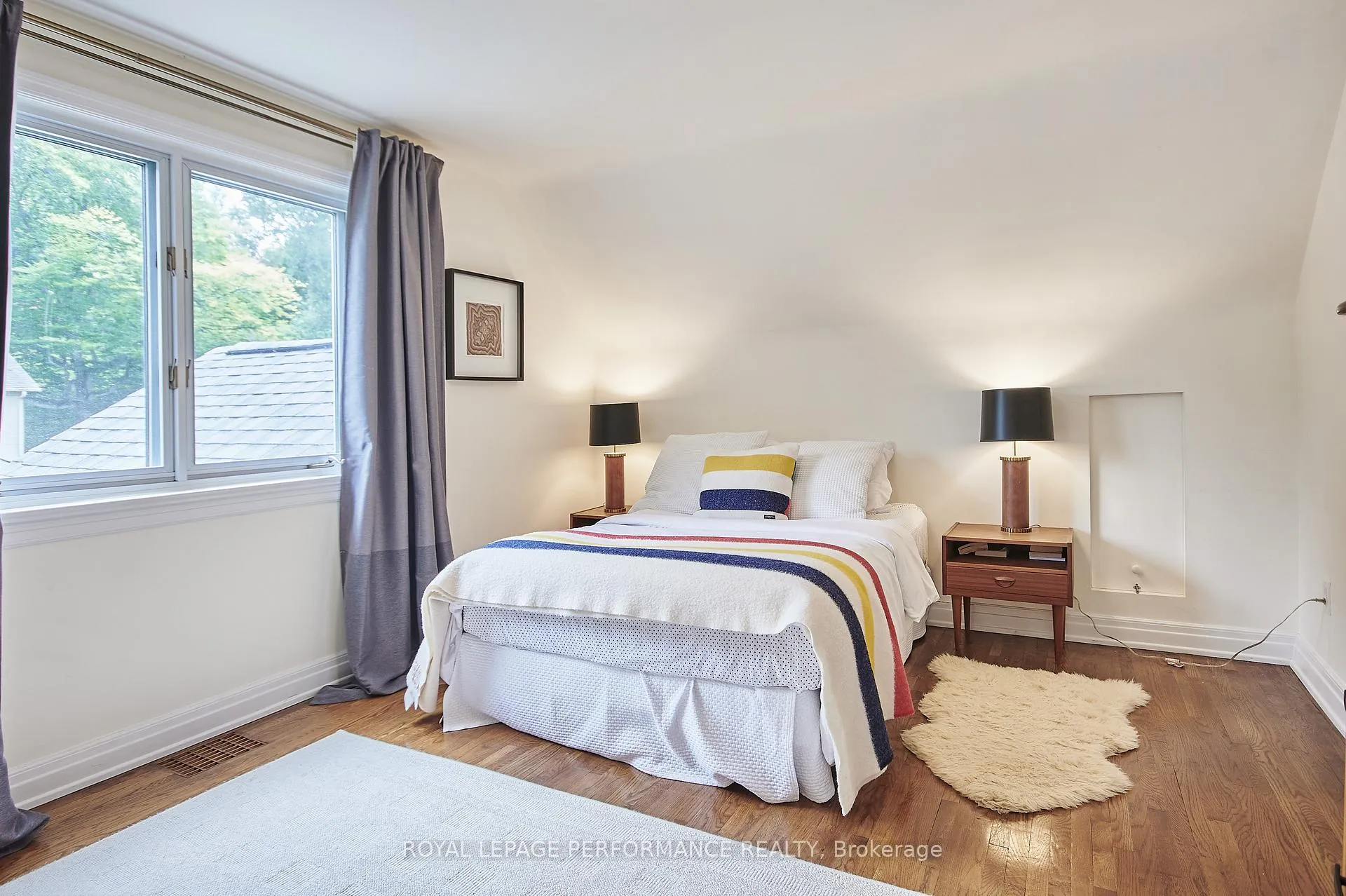Photo 14 of 364 Cunningham Avenue, Ottawa, Alta Vista/Faircrest Heights — HOMEH