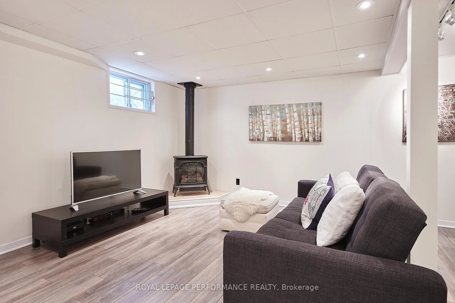 Photo 20 of 364 Cunningham Avenue, Ottawa, Alta Vista/Faircrest Heights — HOMEH