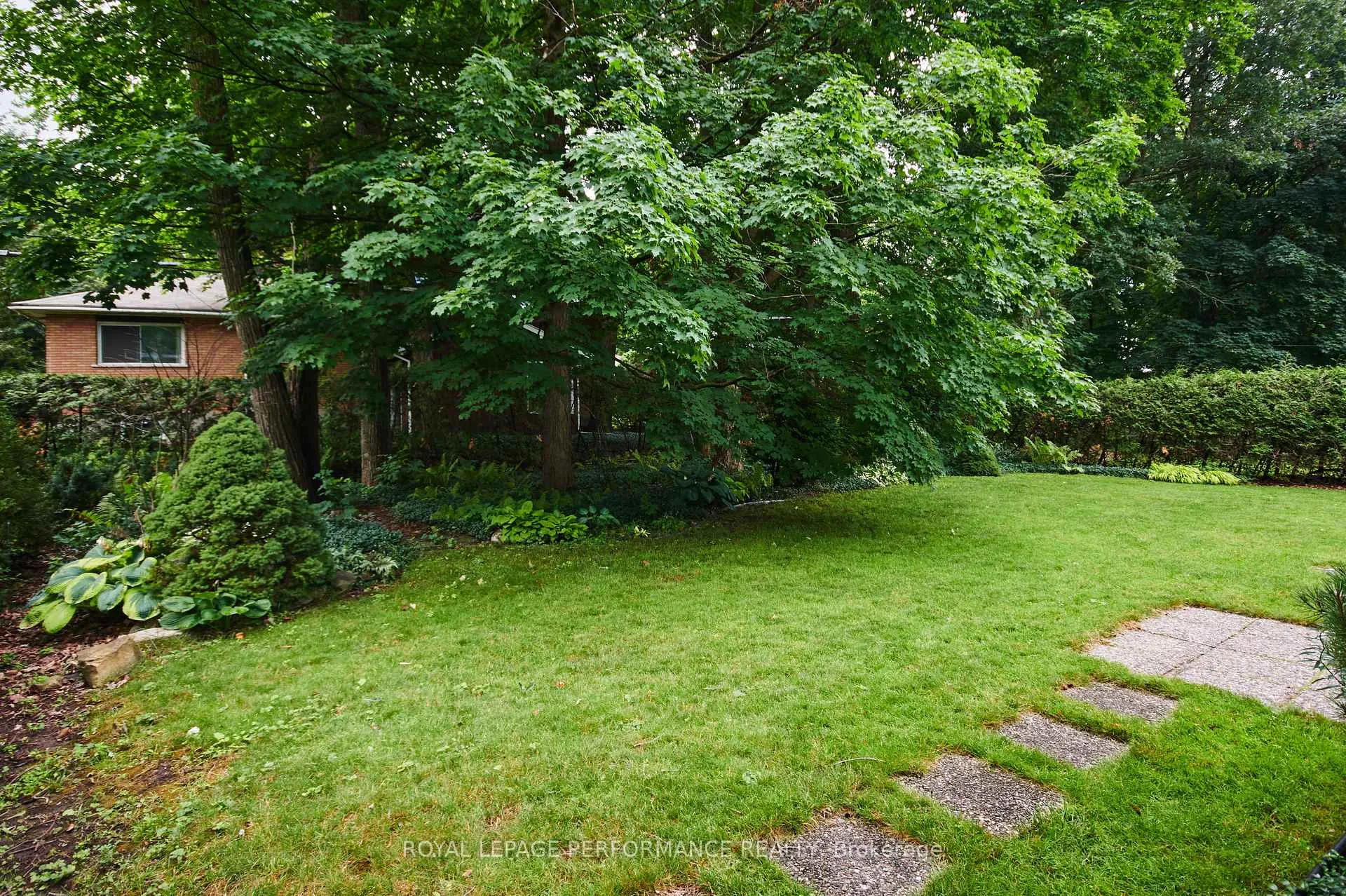 Photo 30 of 364 Cunningham Avenue, Ottawa, Alta Vista/Faircrest Heights — HOMEH