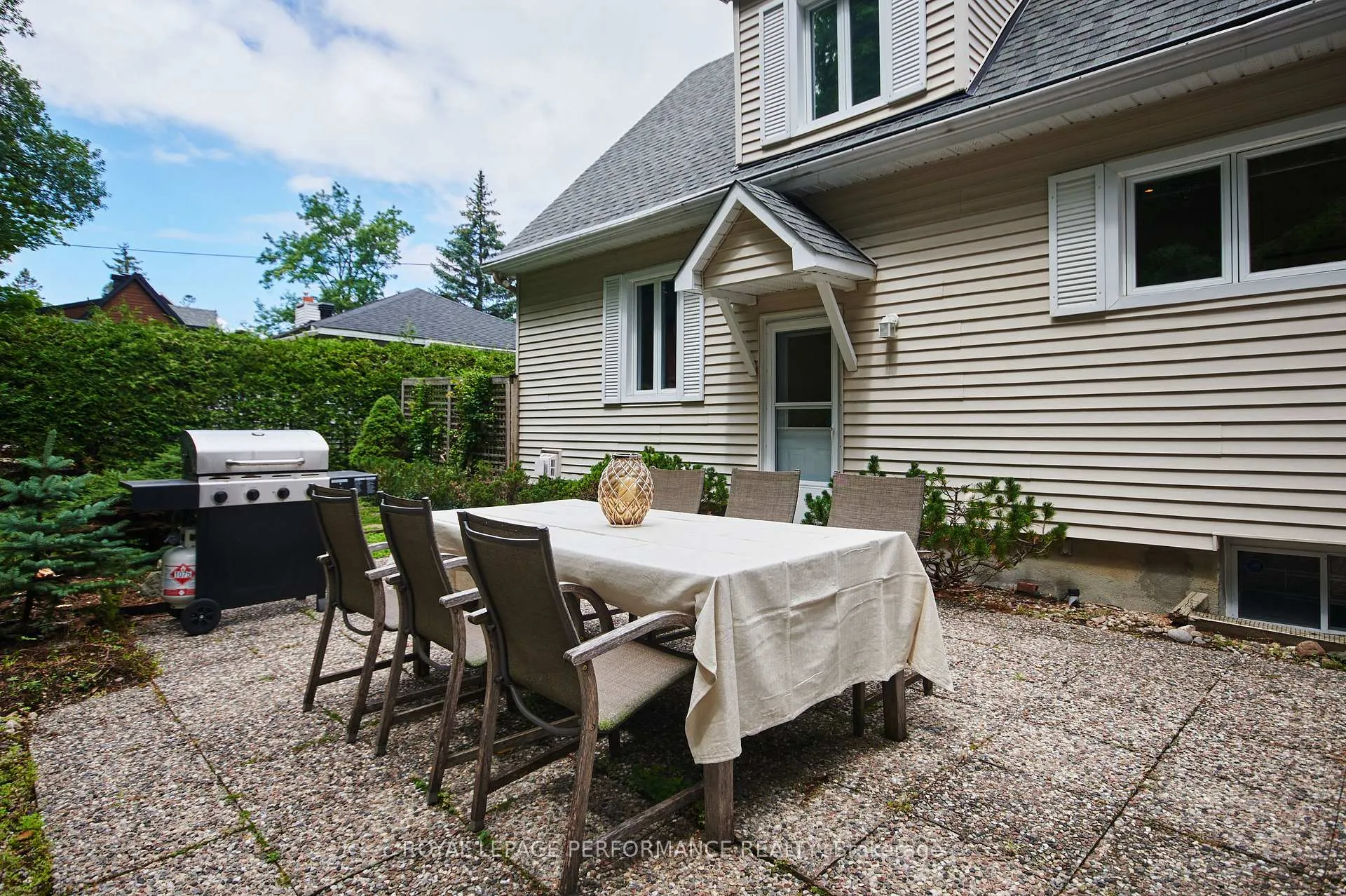 Photo 32 of 364 Cunningham Avenue, Ottawa, Alta Vista/Faircrest Heights — HOMEH