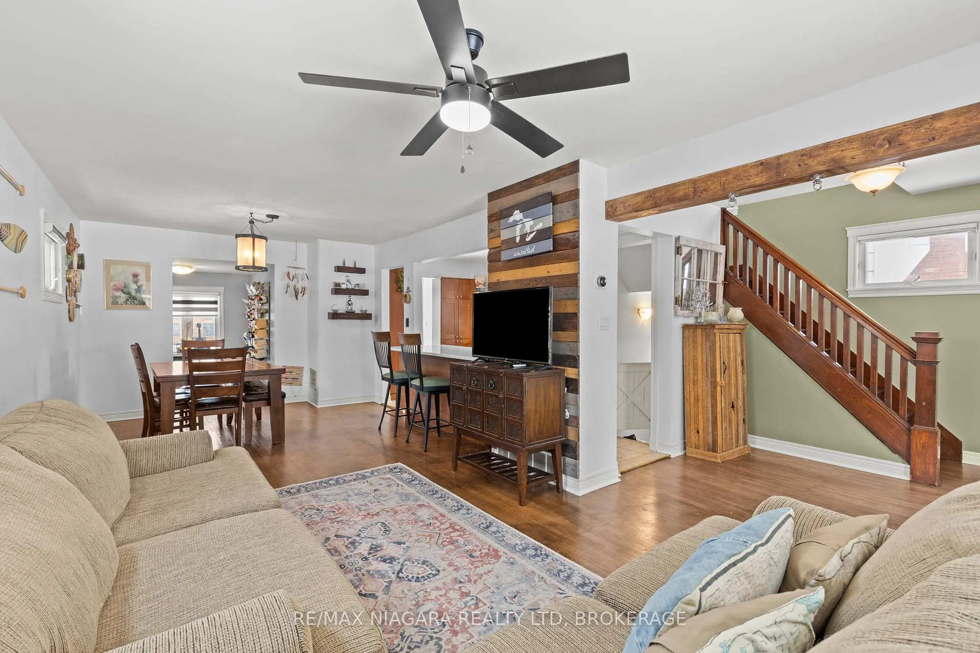 Photo 20 of 3547 Strang Drive, Niagara Falls, Chippawa — HOMEH