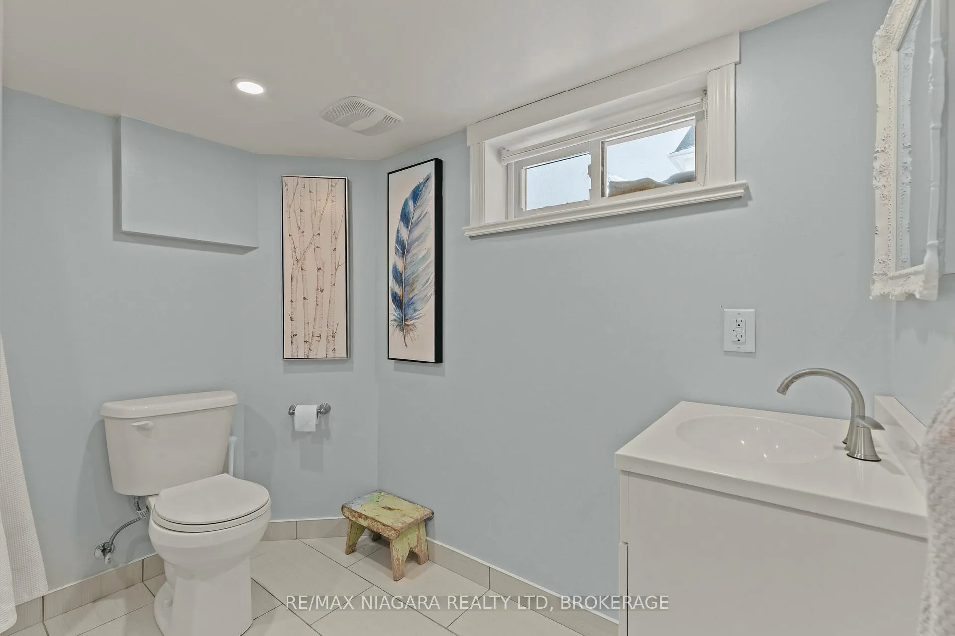 Photo 26 of 3547 Strang Drive, Niagara Falls, Chippawa — HOMEH