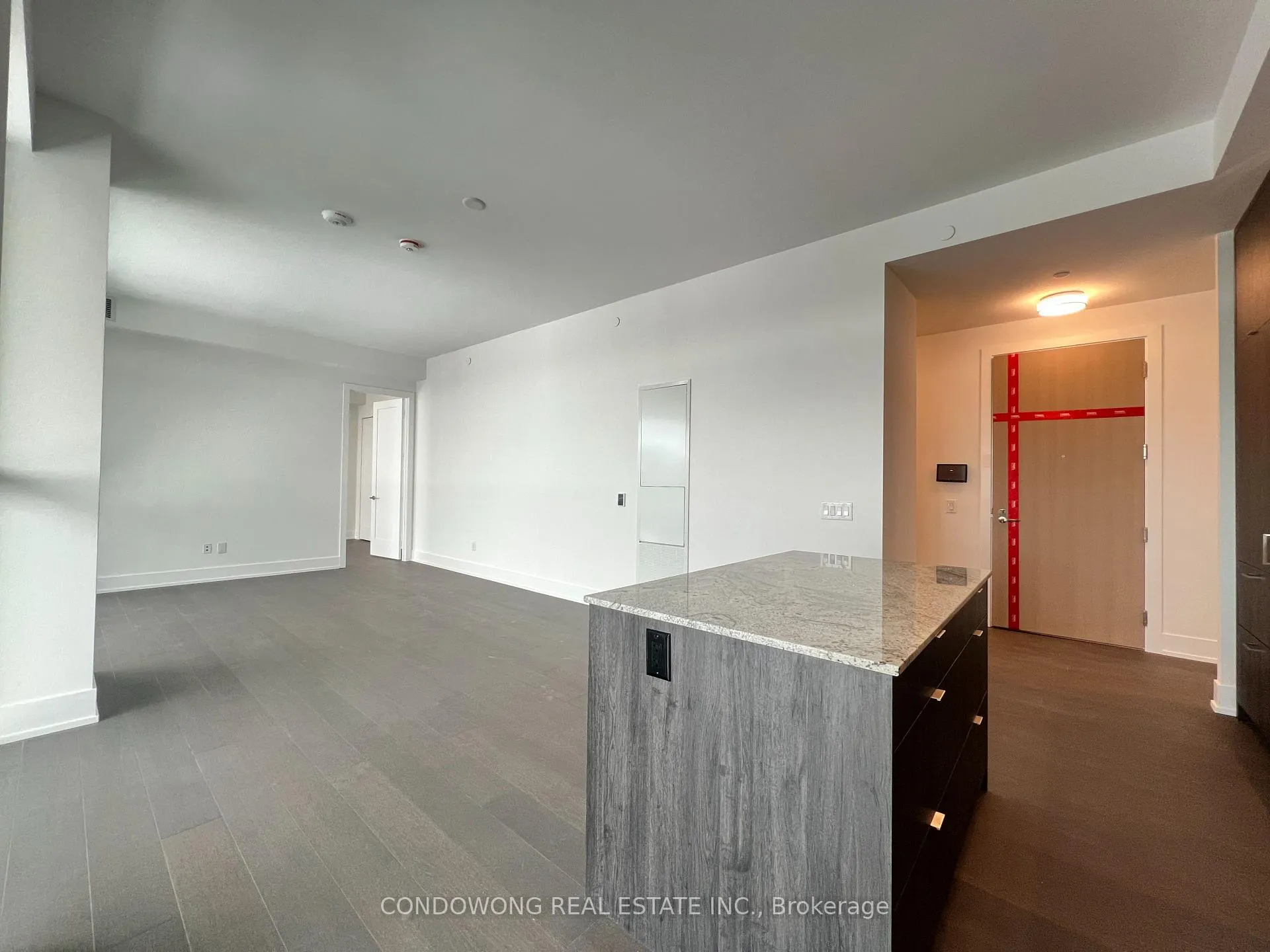 Photo 2 of Unit 809, 397 Royal Orchard Boulevard, Markham, Royal Orchard — HOMEH