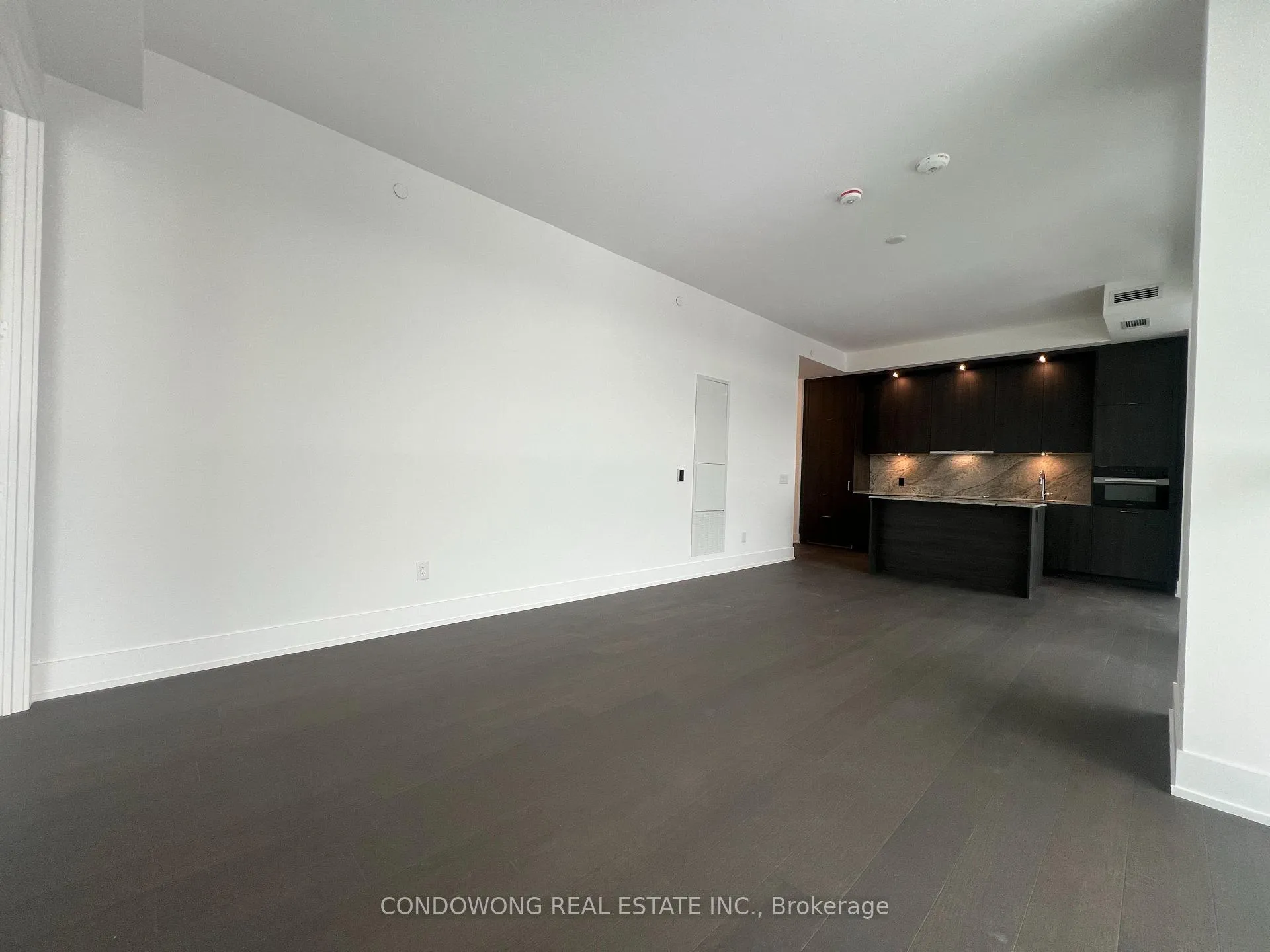 Photo 7 of Unit 809, 397 Royal Orchard Boulevard, Markham, Royal Orchard — HOMEH