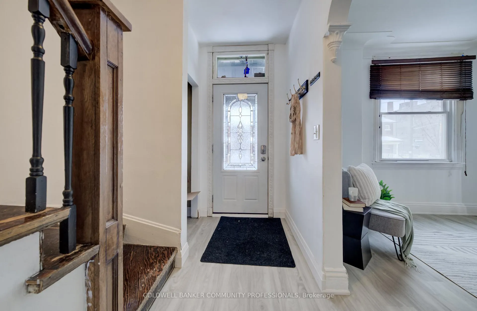 Photo 5 of 83 Sanford Avenue N, Hamilton, Gibson — HOMEH