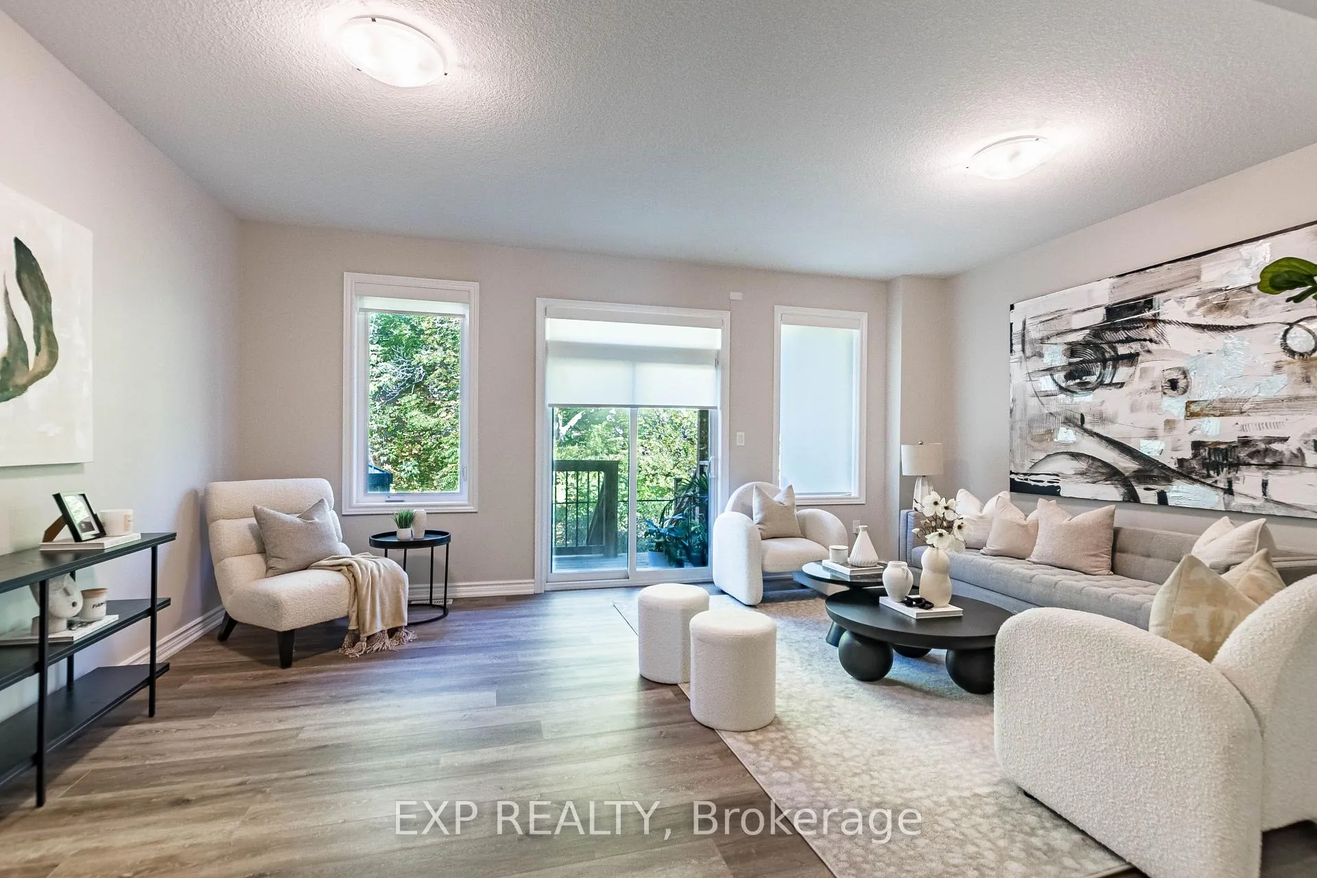 Photo 4 of Unit 7, 445 Ontario Street S, Milton, Timberlea — HOMEH