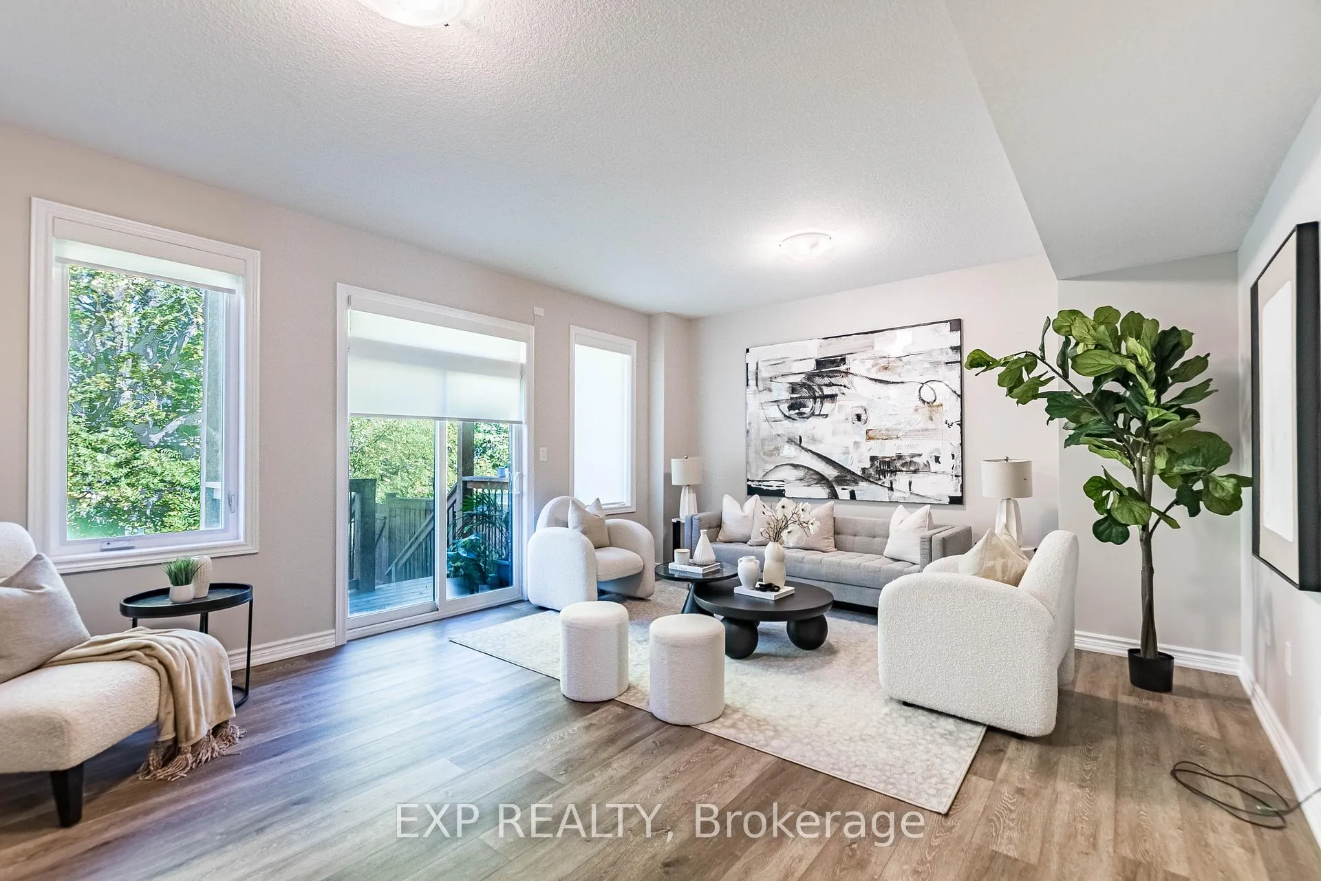 Photo 5 of Unit 7, 445 Ontario Street S, Milton, Timberlea — HOMEH