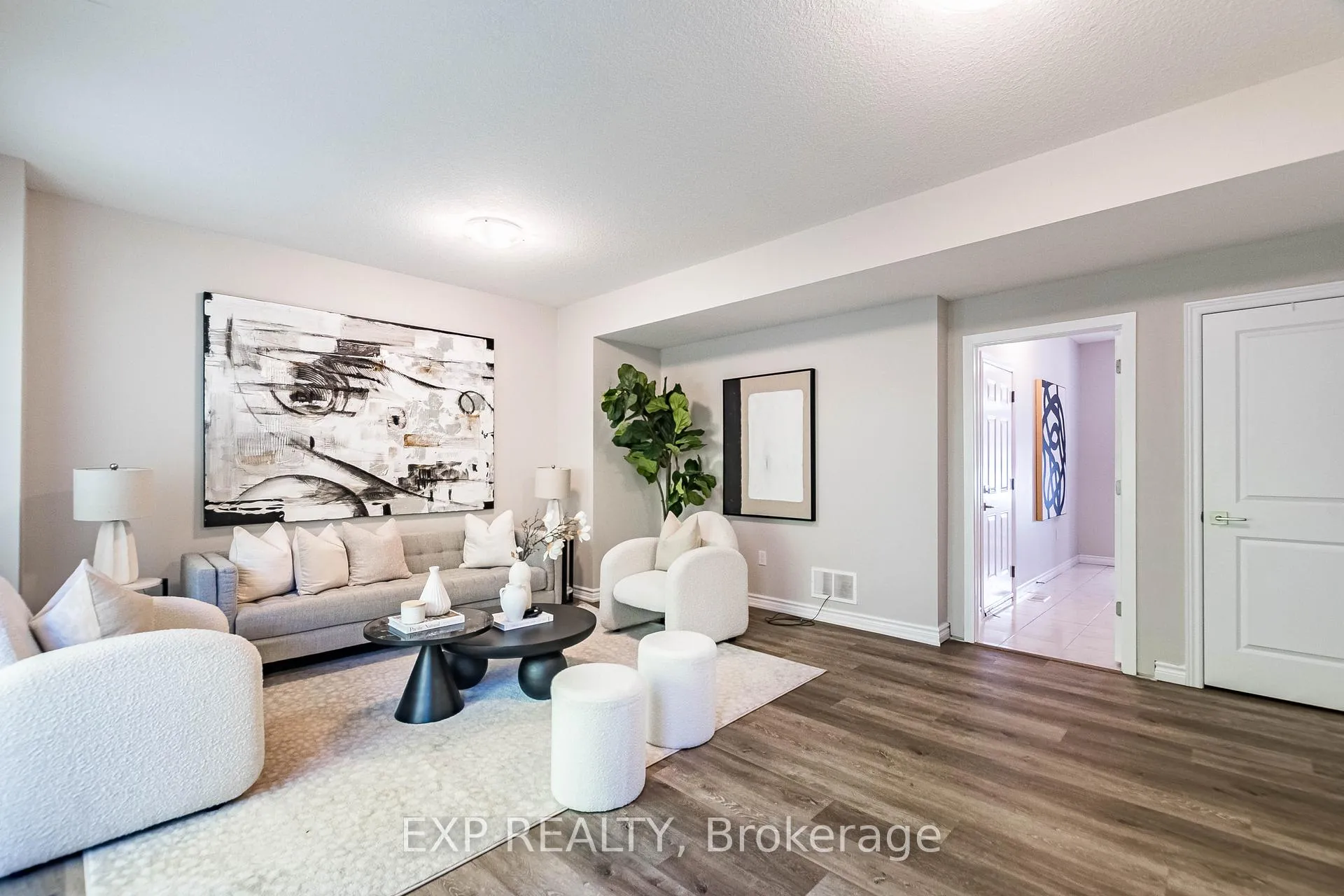 Photo 7 of Unit 7, 445 Ontario Street S, Milton, Timberlea — HOMEH