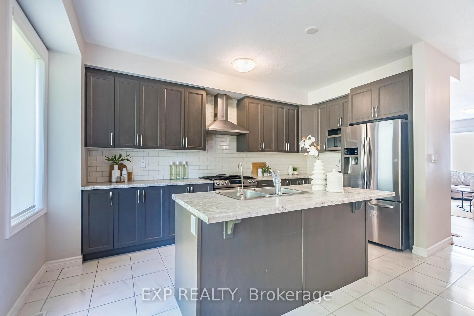 Photo 18 of Unit 7, 445 Ontario Street S, Milton, Timberlea — HOMEH
