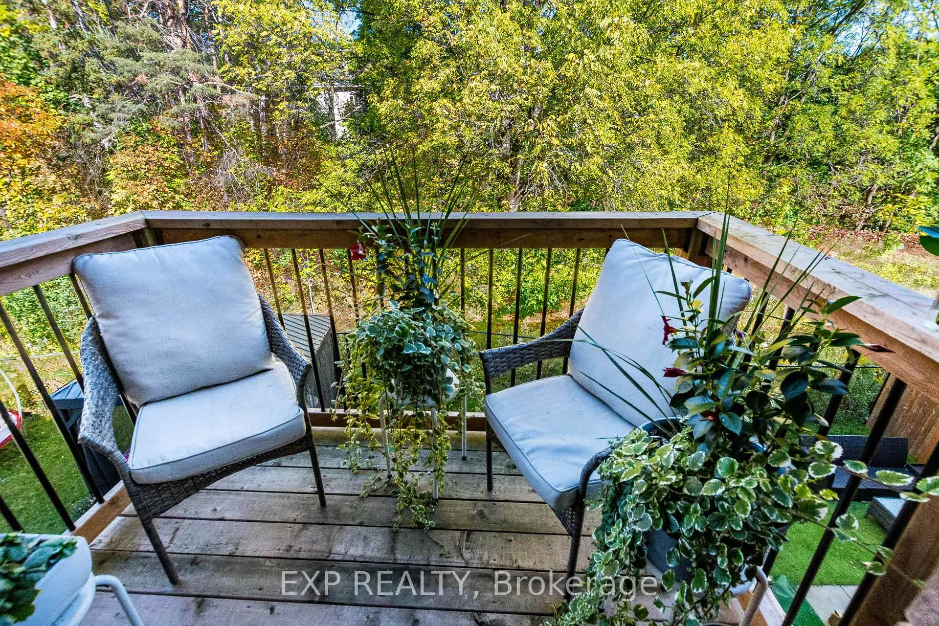 Photo 22 of Unit 7, 445 Ontario Street S, Milton, Timberlea — HOMEH