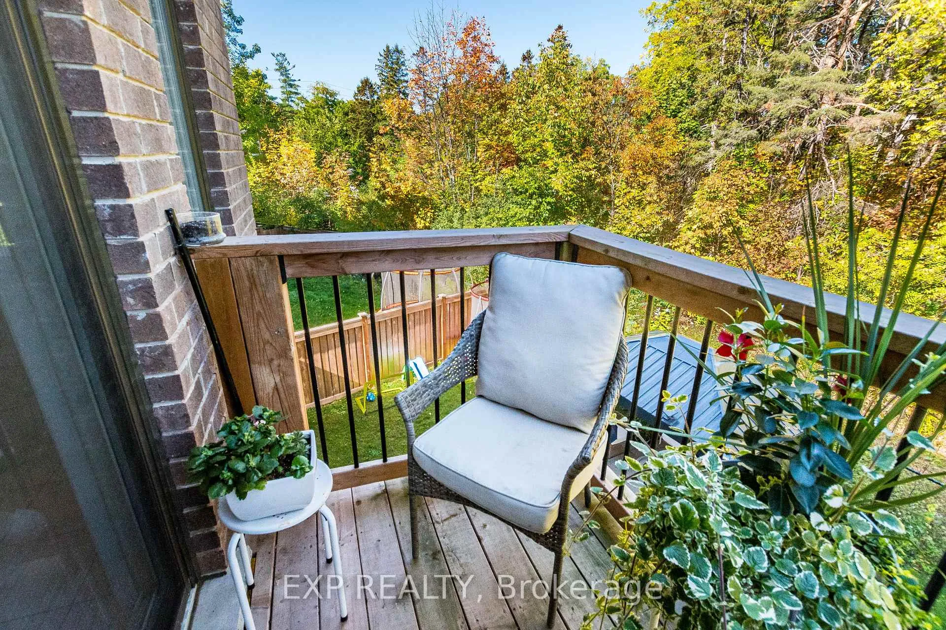 Photo 23 of Unit 7, 445 Ontario Street S, Milton, Timberlea — HOMEH