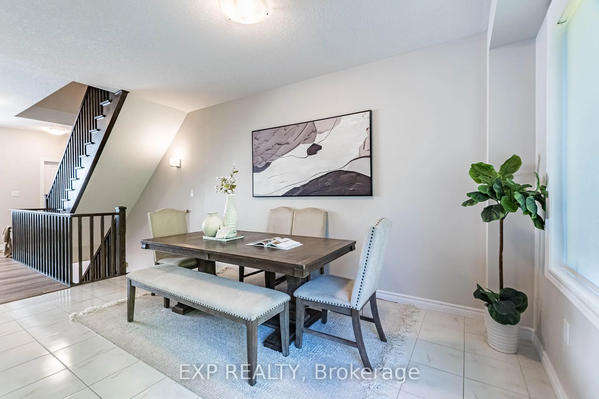 Photo 25 of Unit 7, 445 Ontario Street S, Milton, Timberlea — HOMEH