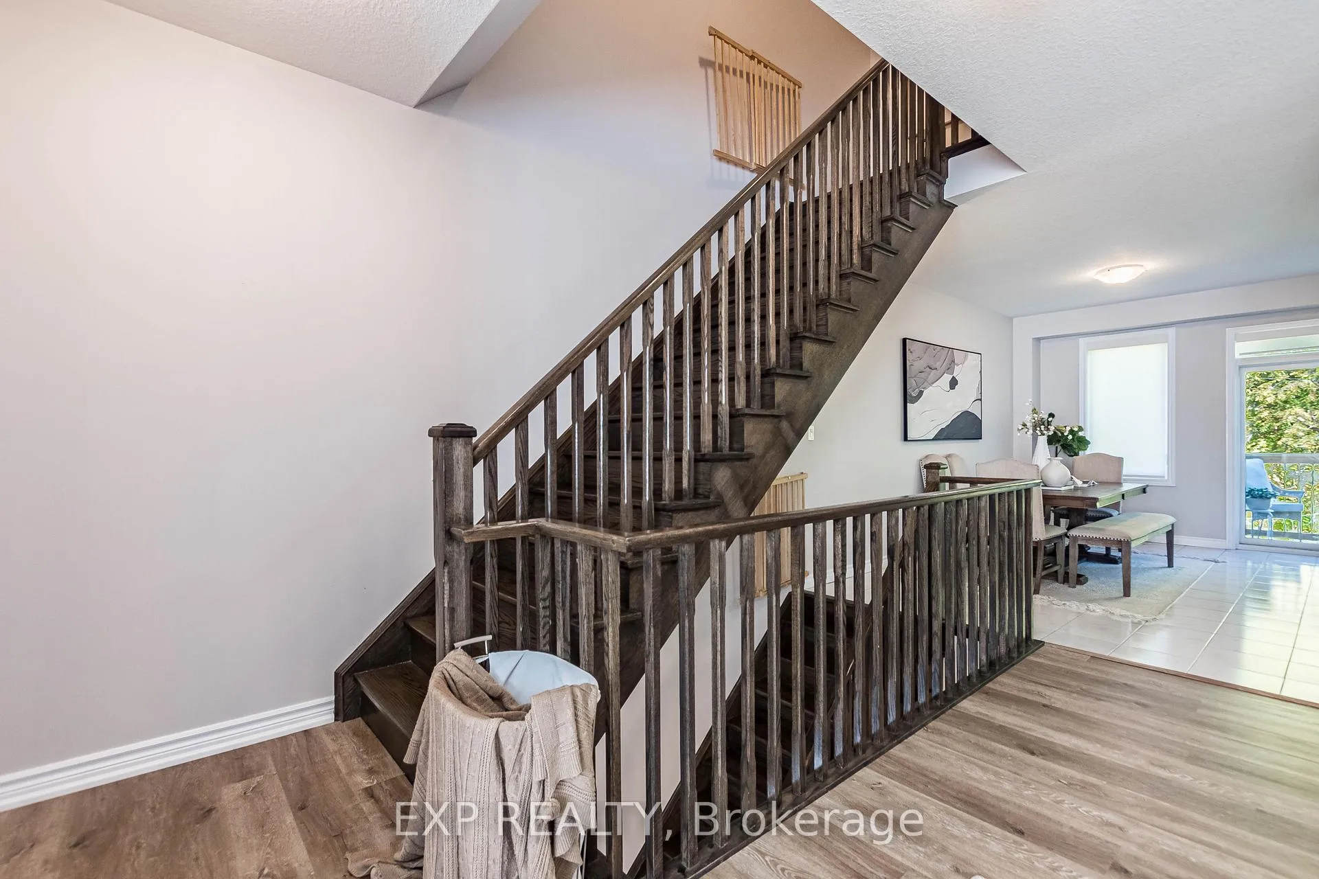 Photo 26 of Unit 7, 445 Ontario Street S, Milton, Timberlea — HOMEH