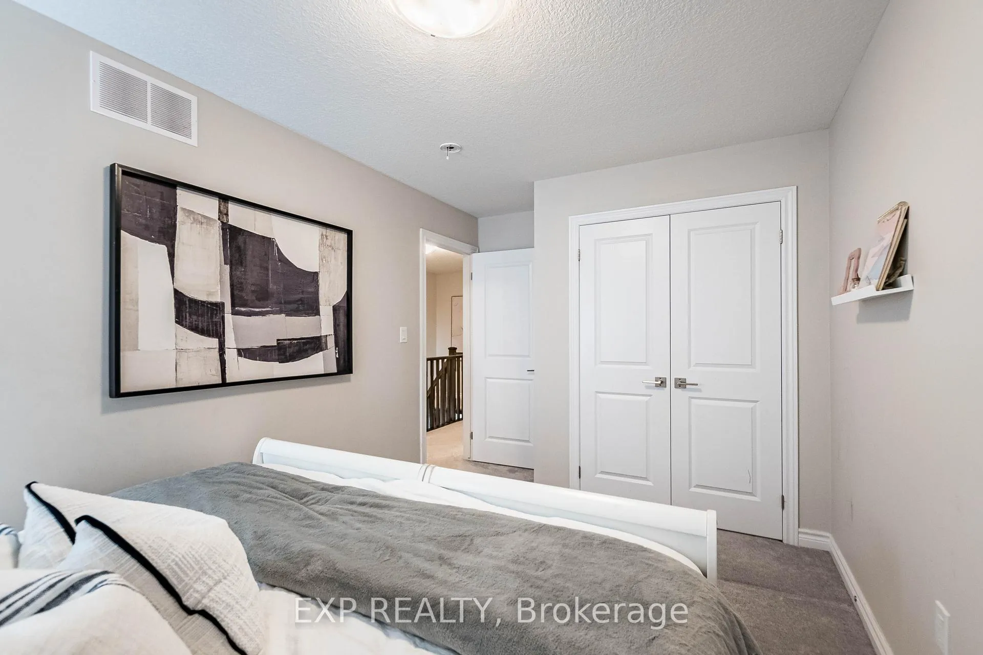 Photo 34 of Unit 7, 445 Ontario Street S, Milton, Timberlea — HOMEH