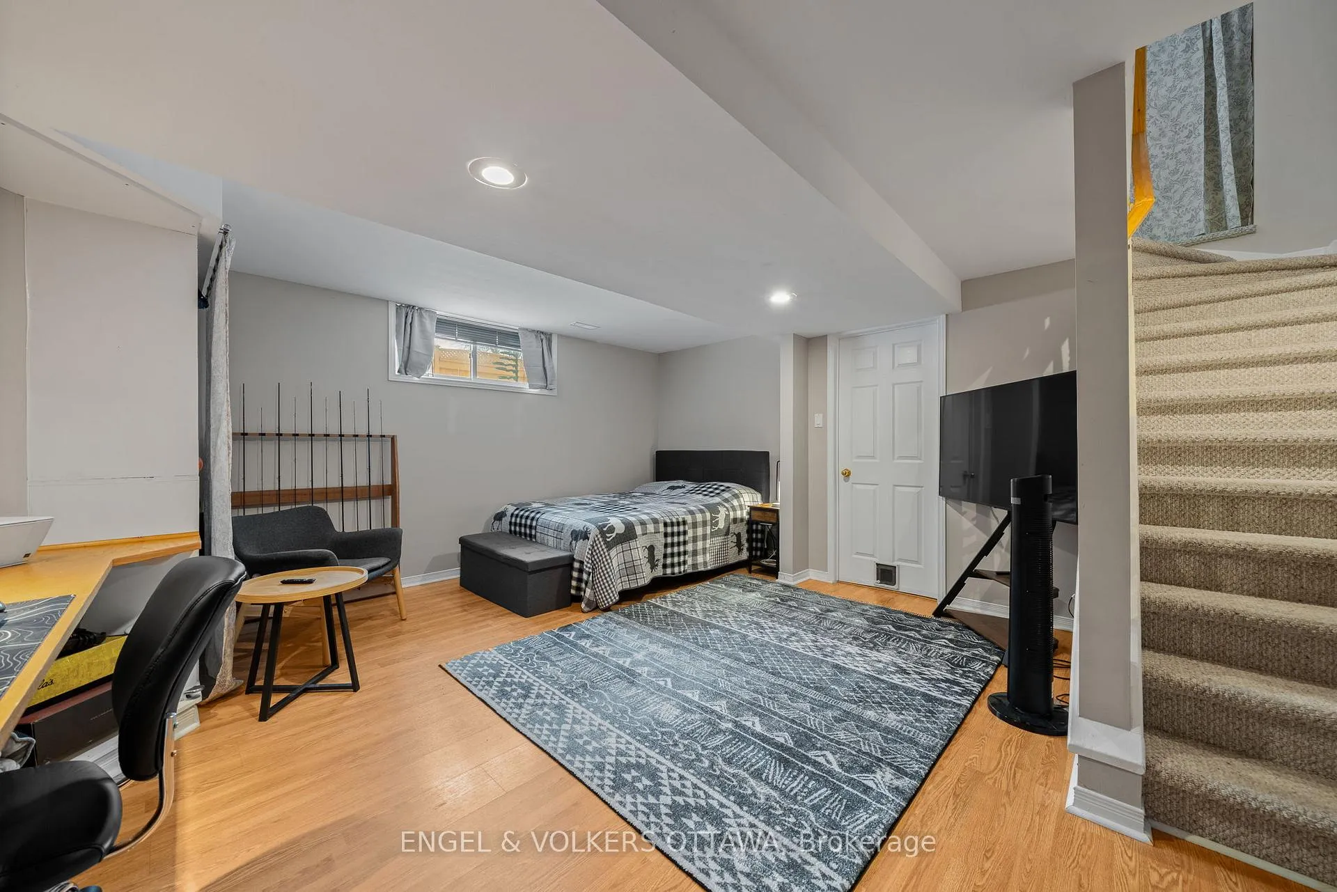 Photo 22 of 126 Whalings Circle, Ottawa, Stittsville (Central) — HOMEH