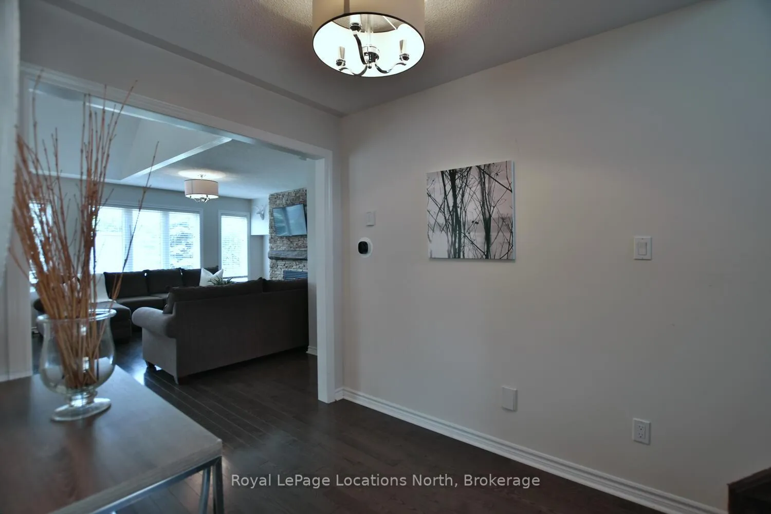 Photo 13 of 20 Leeward Circle, Wasaga Beach — HOMEH