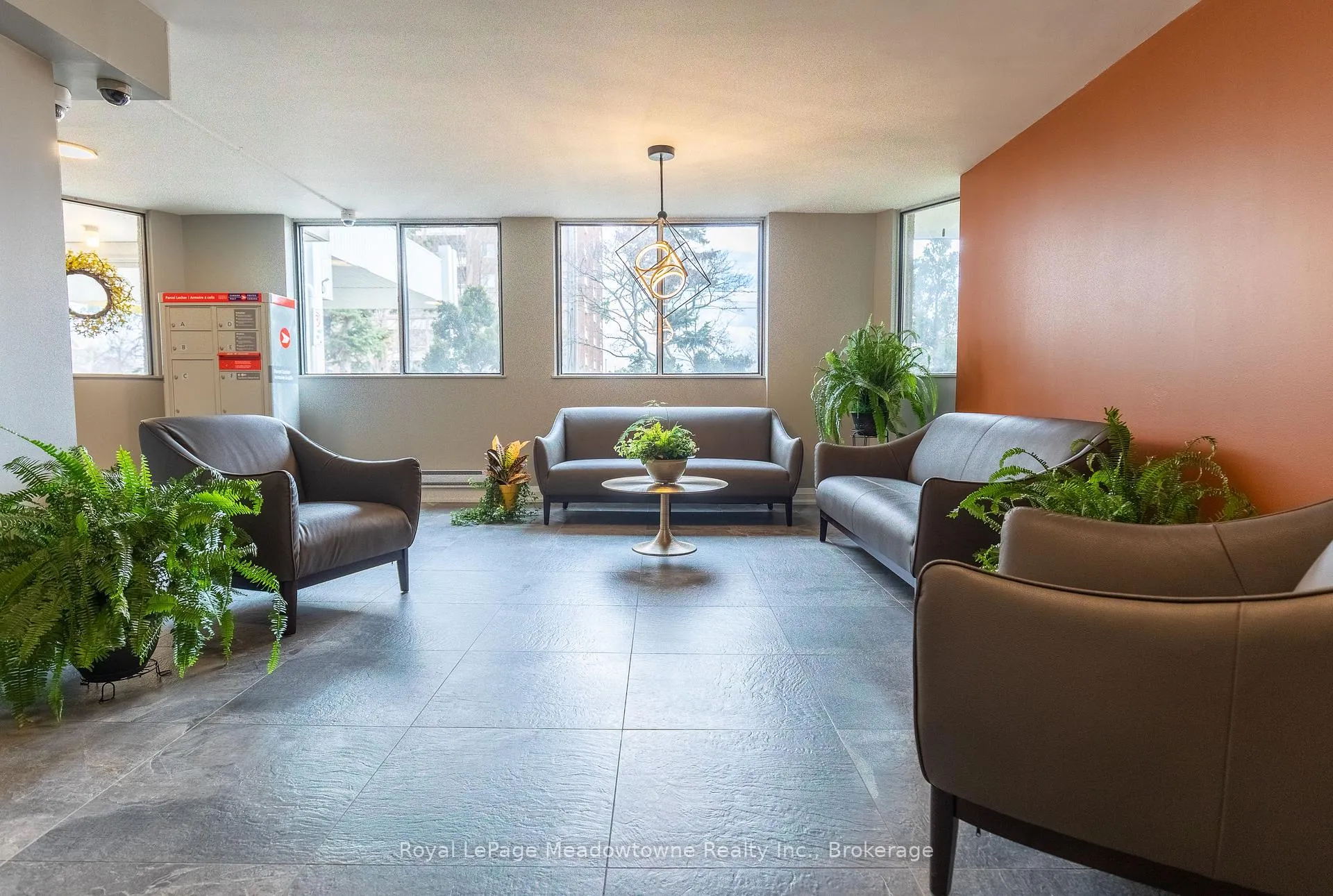 Photo 3 of Unit 605, 81 Millside Drive, Milton, Old Milton — HOMEH