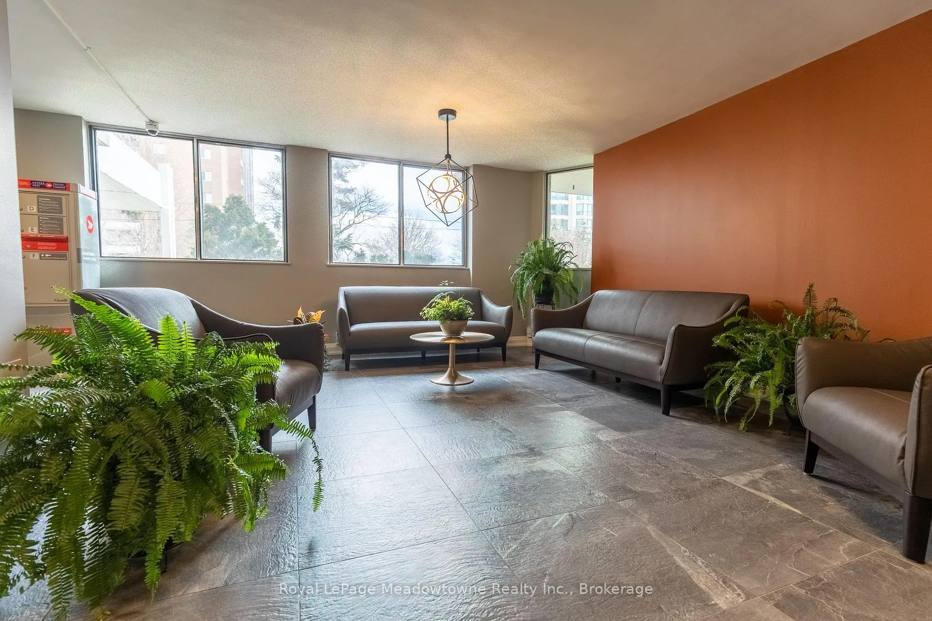 Photo 4 of Unit 605, 81 Millside Drive, Milton, Old Milton — HOMEH