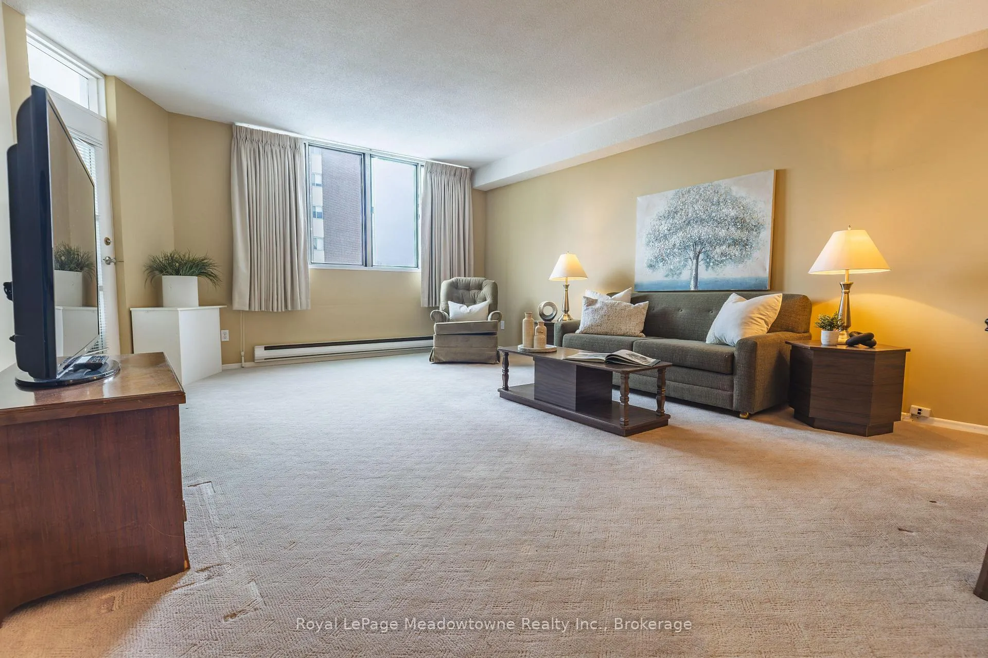 Photo 11 of Unit 605, 81 Millside Drive, Milton, Old Milton — HOMEH