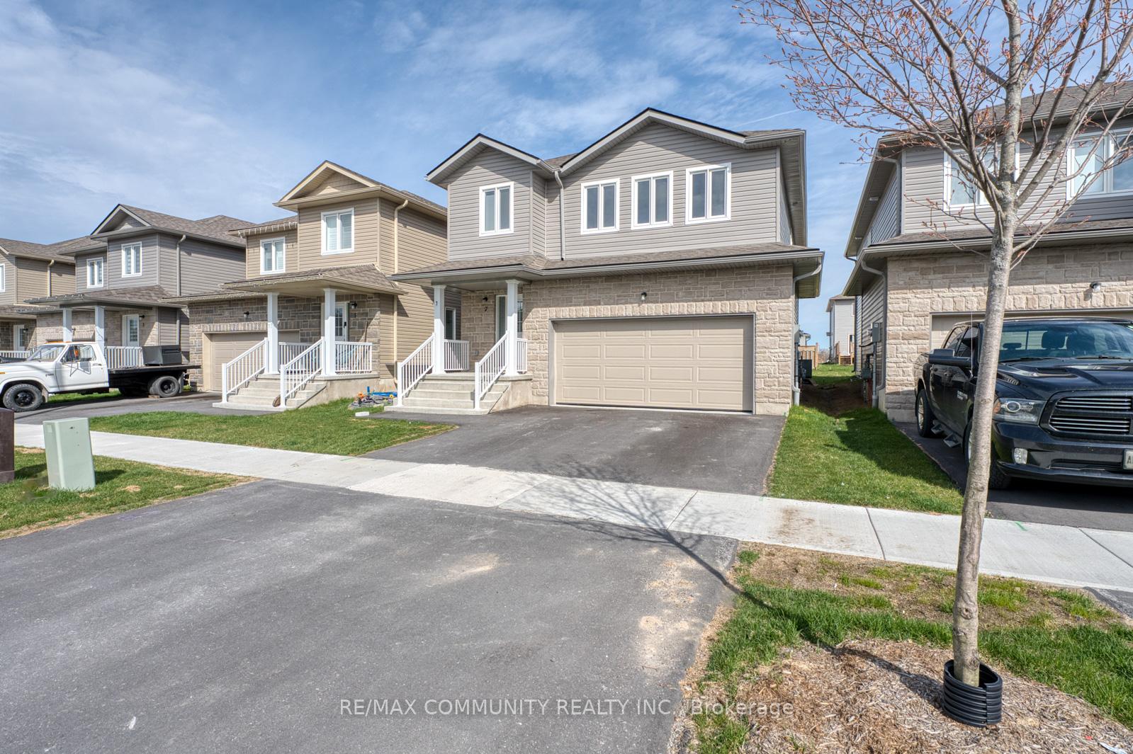 Front of 7 Millcreek Drive