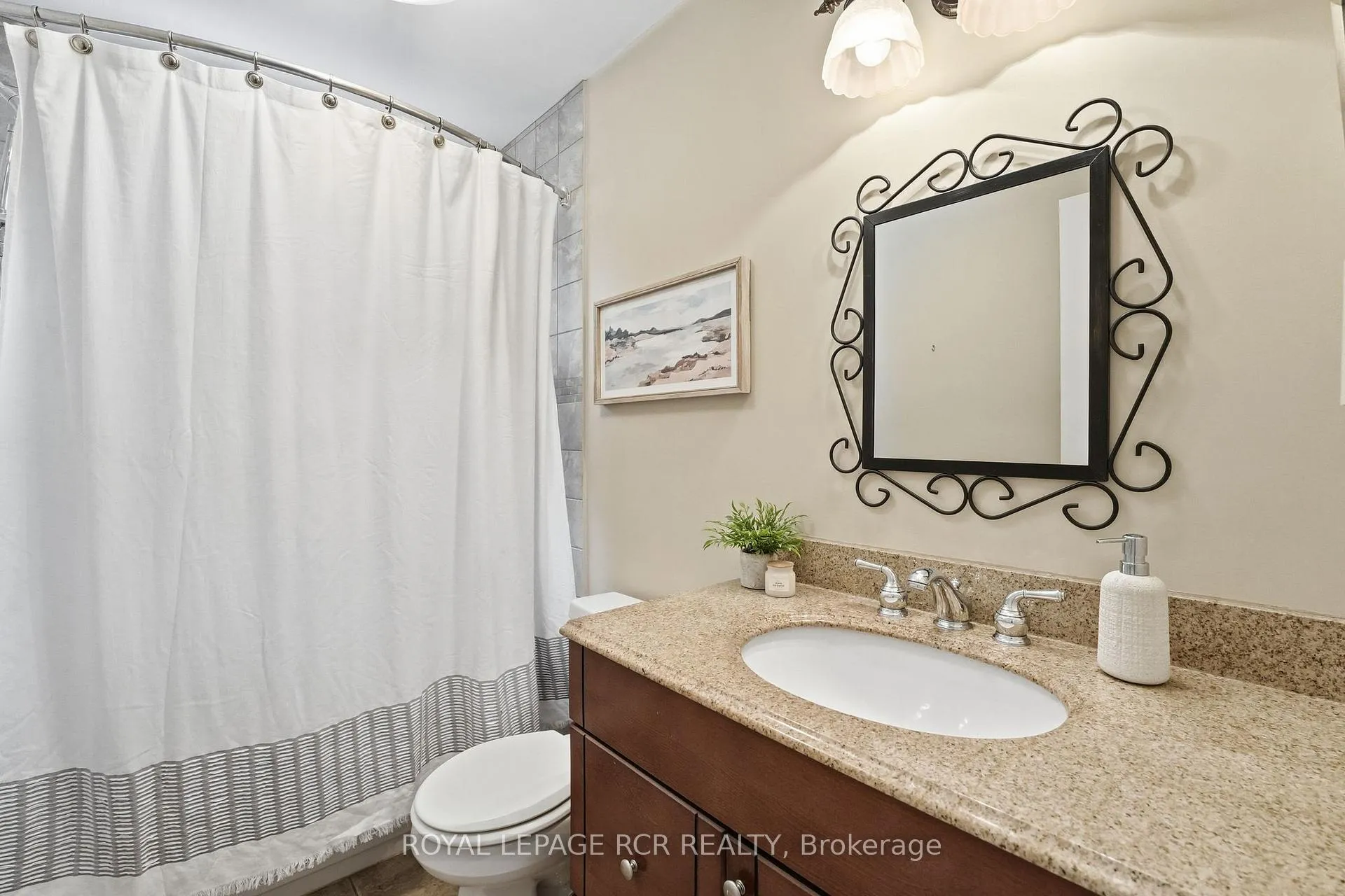 Photo 20 of 117 Tyler Street, Aurora, Aurora Village — HOMEH