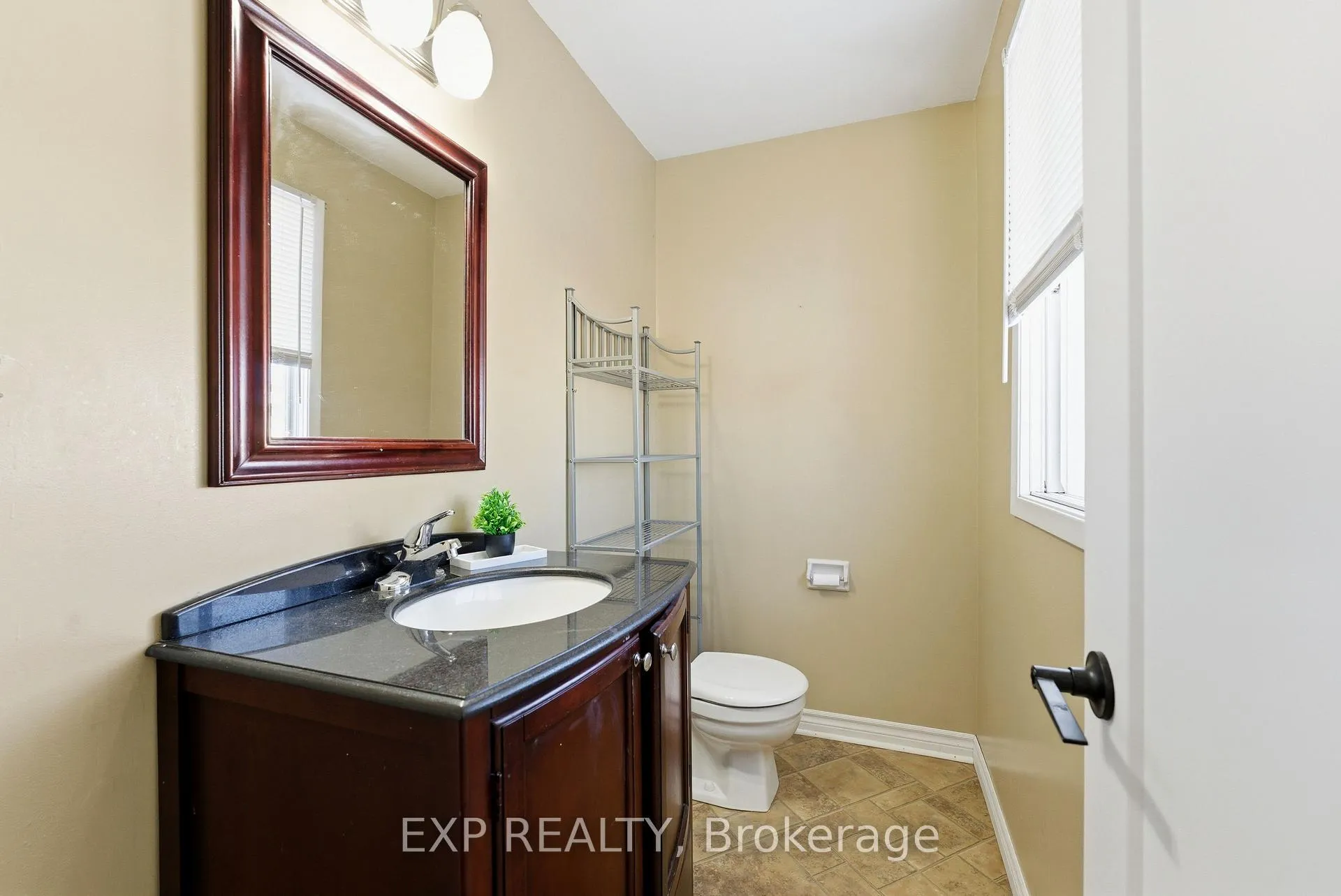 Photo 13 of 27 Morris Drive, Belleville, Belleville Ward — HOMEH