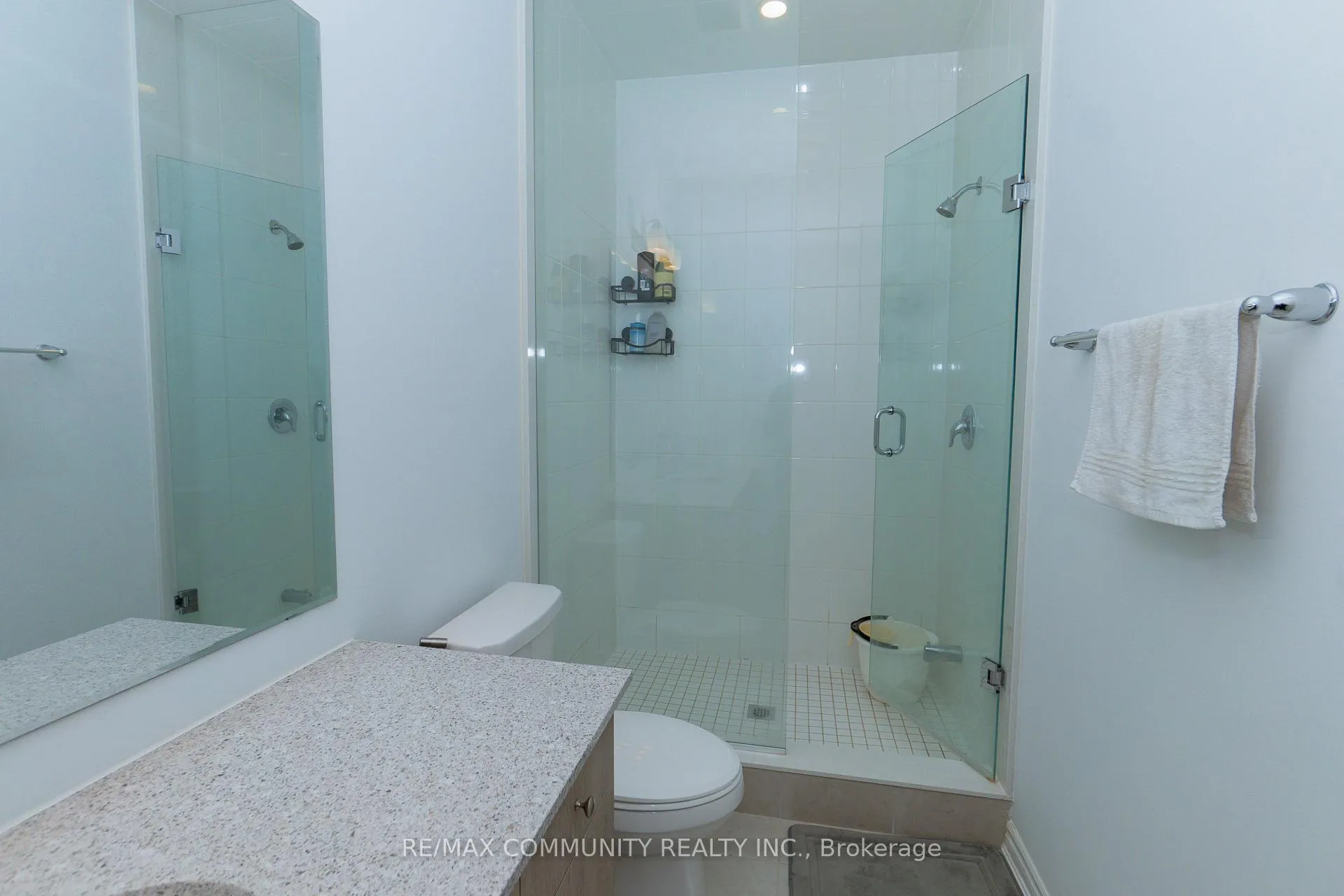 Photo 23 of 3094 Sideline 16, Pickering, Rural Pickering — HOMEH