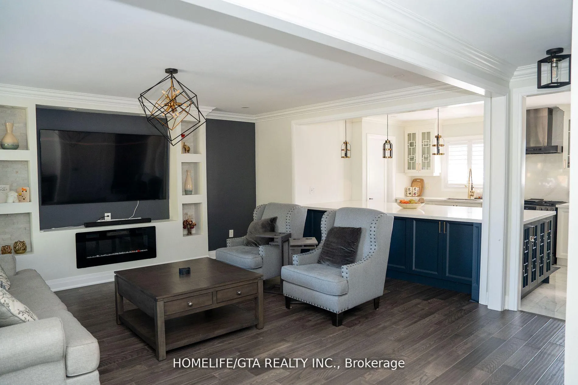 Photo 5 of 439 Rossland Road W, Oshawa, McLaughlin — HOMEH