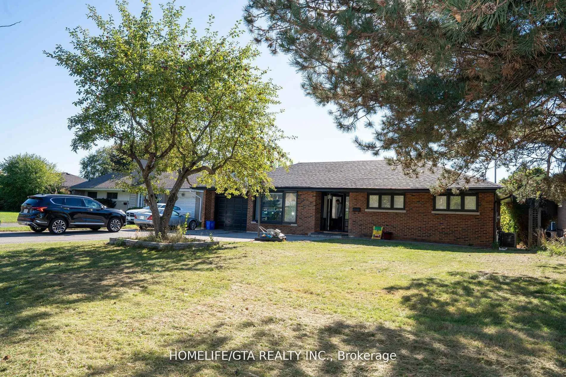 Photo 22 of 439 Rossland Road W, Oshawa, McLaughlin — HOMEH