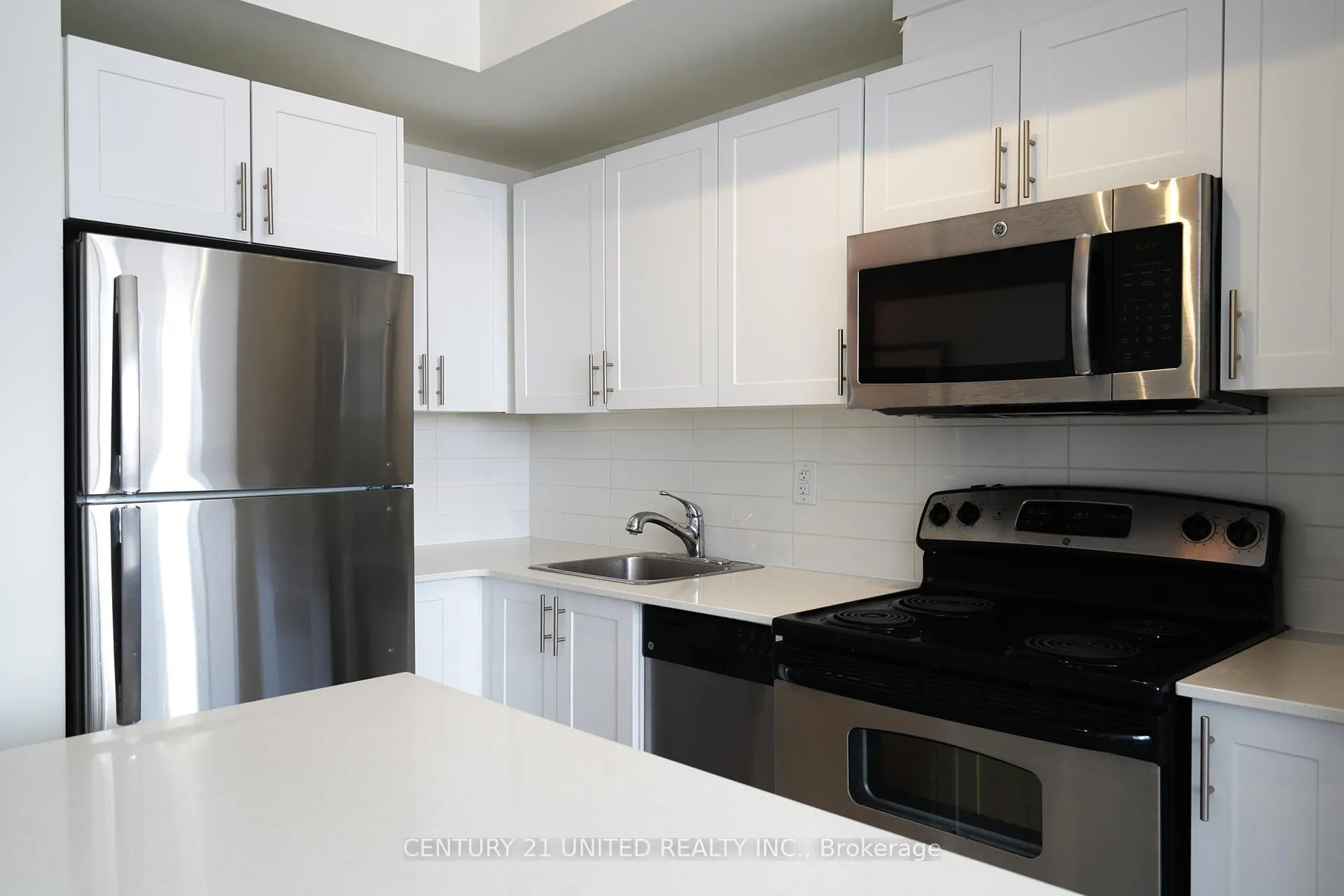Photo 6 of Unit 314, 100 Bond Street E, Oshawa, O'Neill — HOMEH