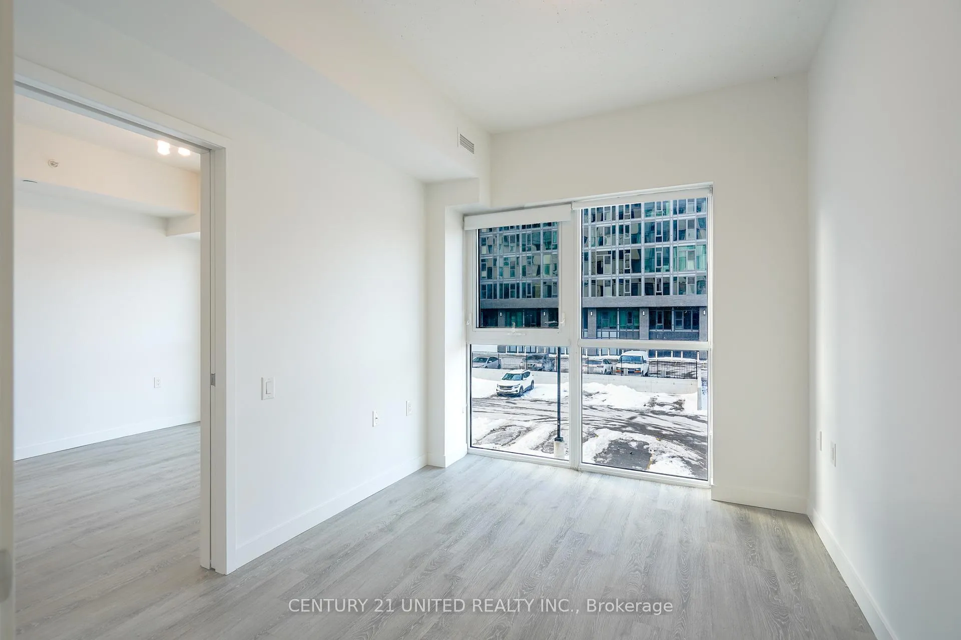 Photo 4 of Unit 204, 100 Bond Street E, Oshawa, O'Neill — HOMEH