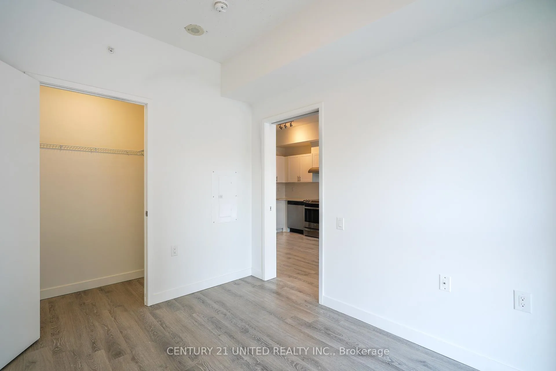 Photo 5 of Unit 204, 100 Bond Street E, Oshawa, O'Neill — HOMEH