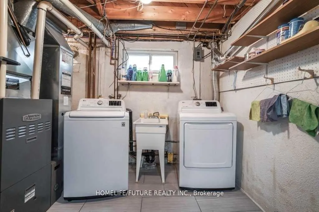 Photo 8 of Unit Bsmt, 7 Gillbank Crescent, Scarborough, Morningside — HOMEH