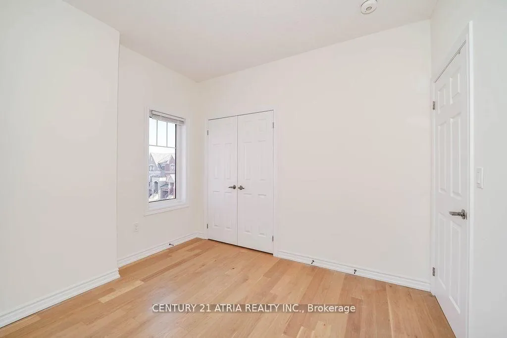 Photo 28 of 34 Isabella Peach Drive, Markham, Victoria Square — HOMEH