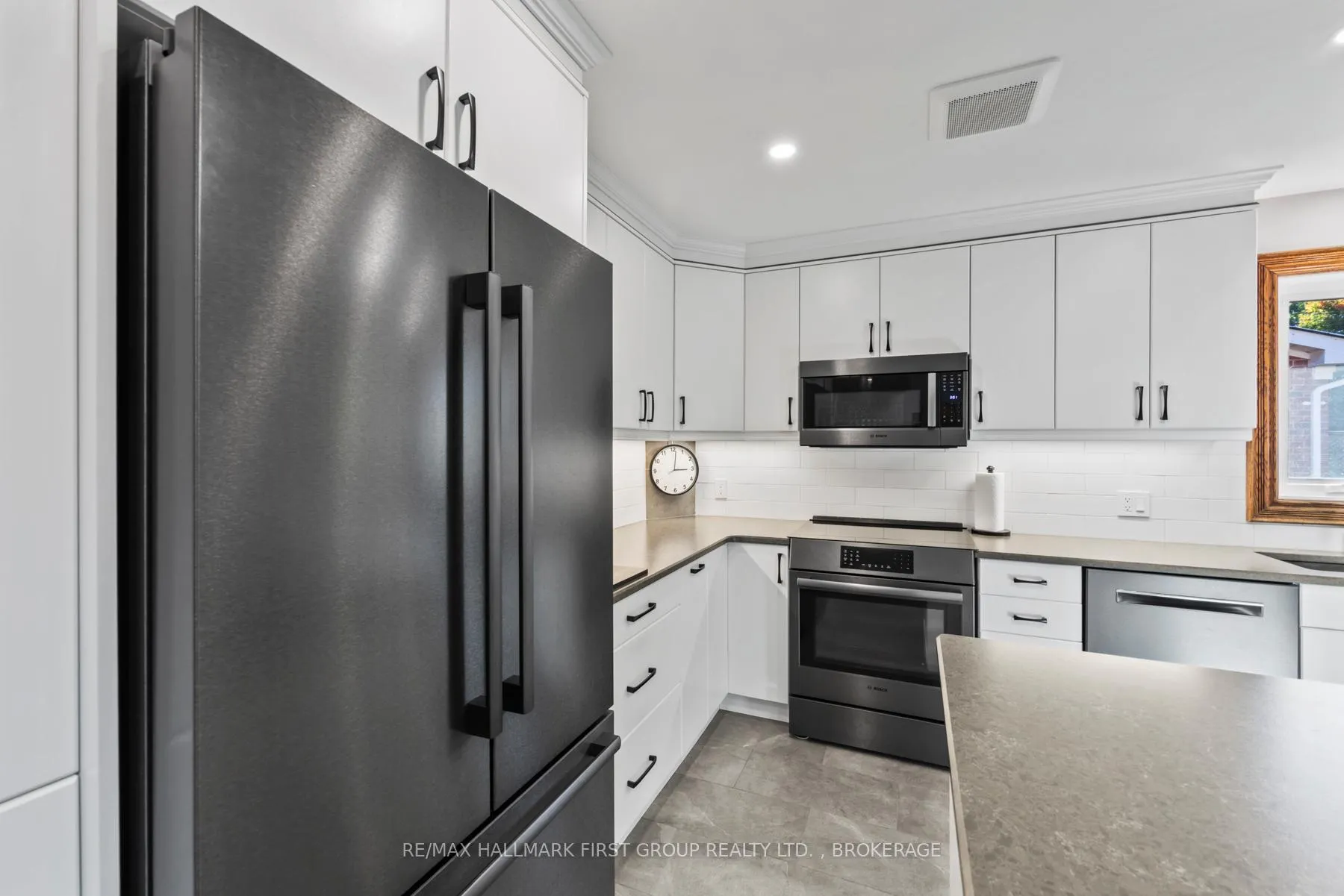 Photo 19 of 88 Point St. Mark Drive, Kingston, Kingston East (Incl Barret Crt) — HOMEH