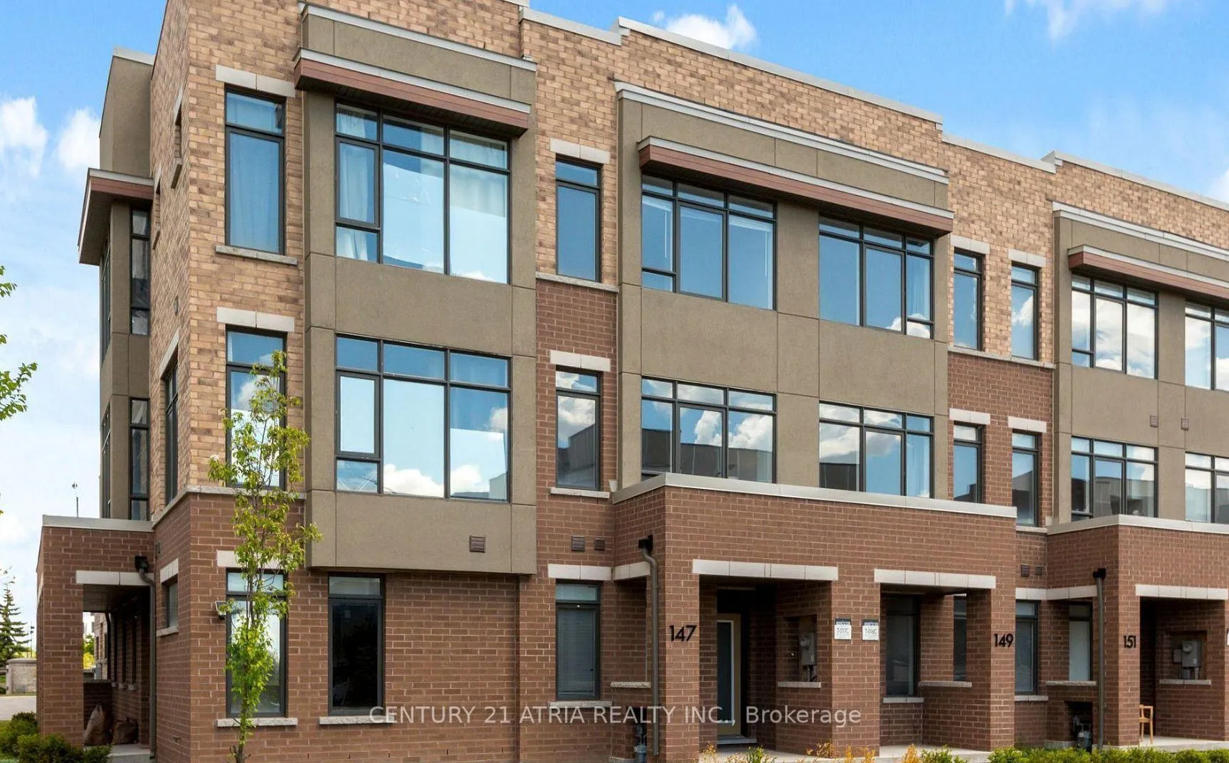 Photo 1 of 147 Salterton Circle, Vaughan, Rural Vaughan — HOMEH