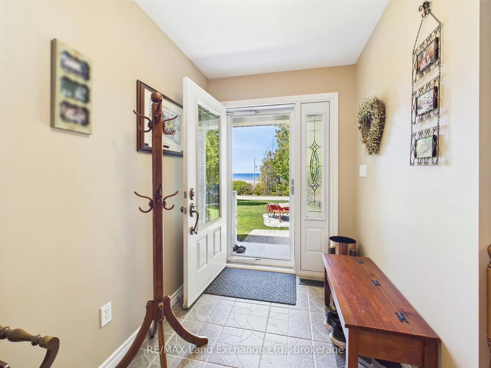 Photo 3 of 480 Sunset Drive, Kincardine — HOMEH