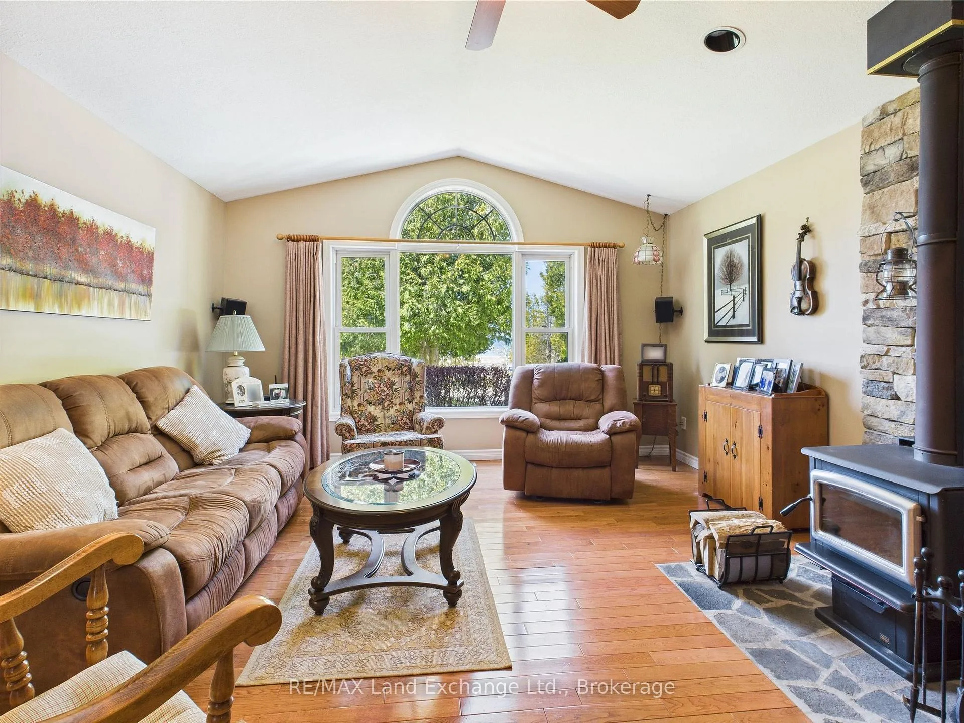 Photo 5 of 480 Sunset Drive, Kincardine — HOMEH