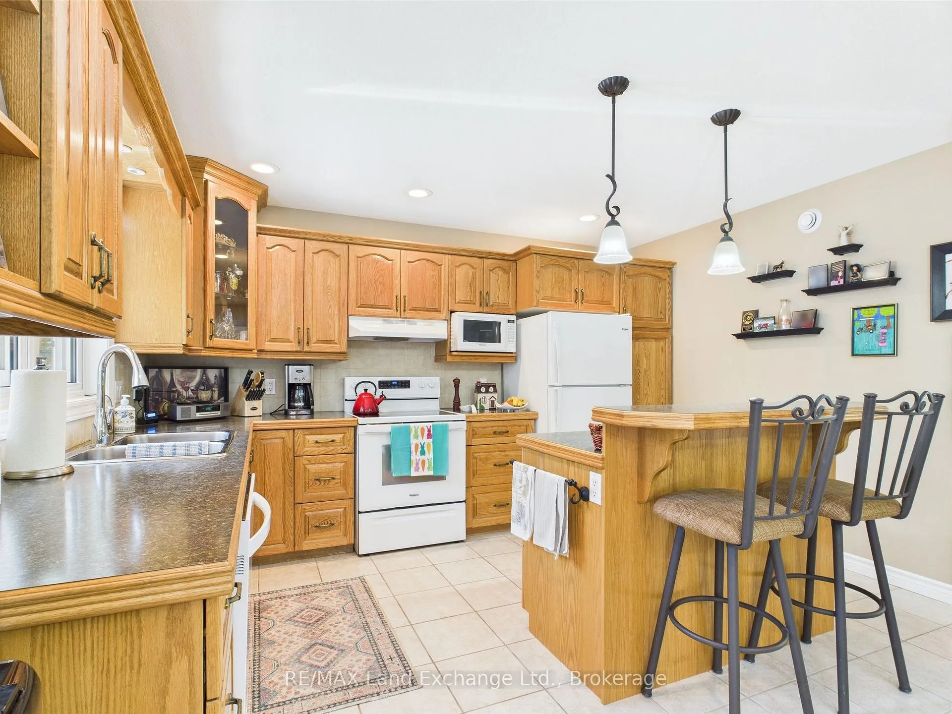 Photo 8 of 480 Sunset Drive, Kincardine — HOMEH