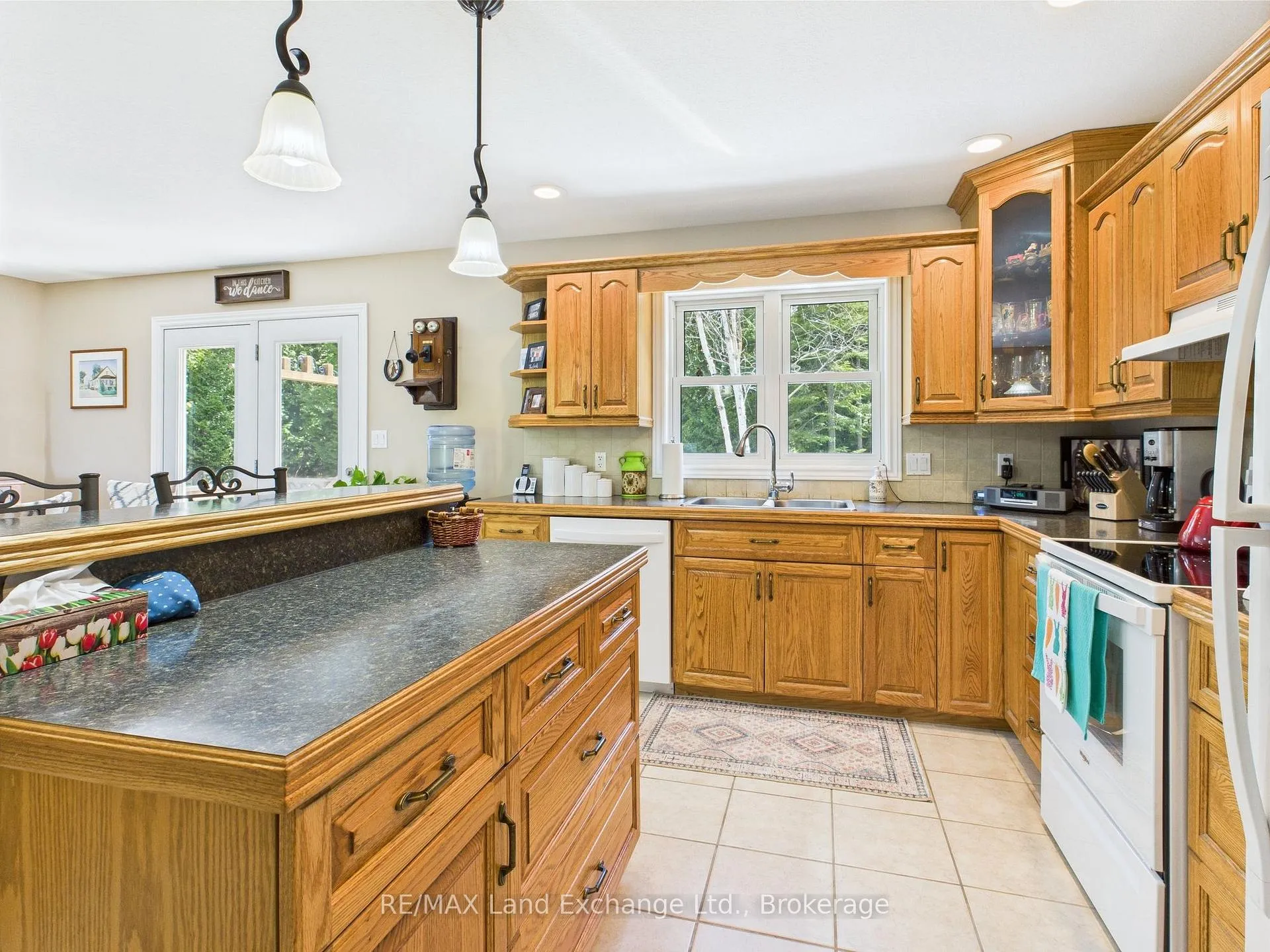 Photo 10 of 480 Sunset Drive, Kincardine — HOMEH