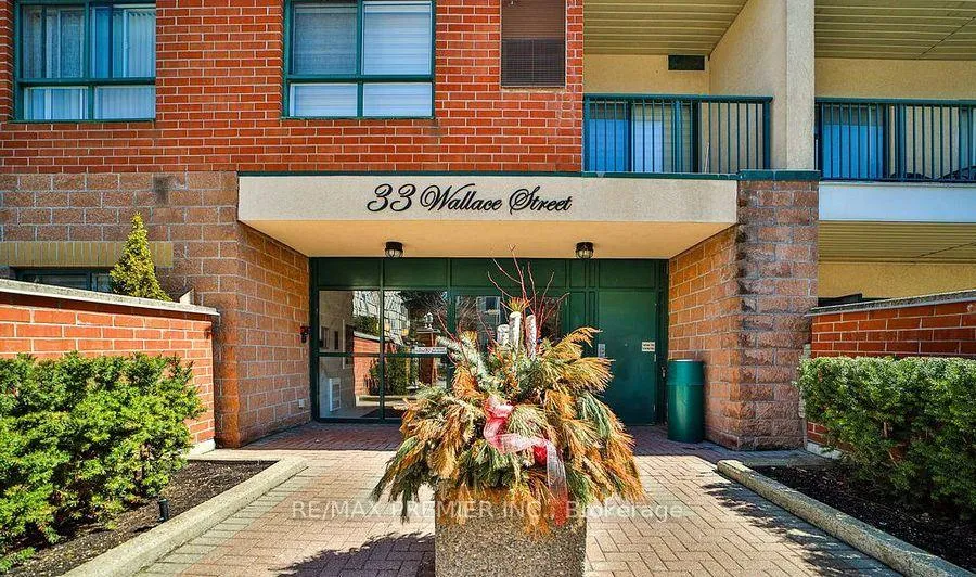 Photo 2 of Unit 115, 33 Wallace Street, Vaughan, West Woodbridge — HOMEH